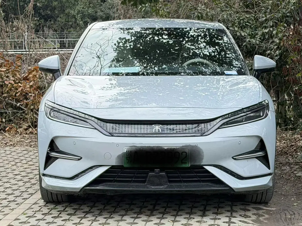 BYD Song L EV  из Китая