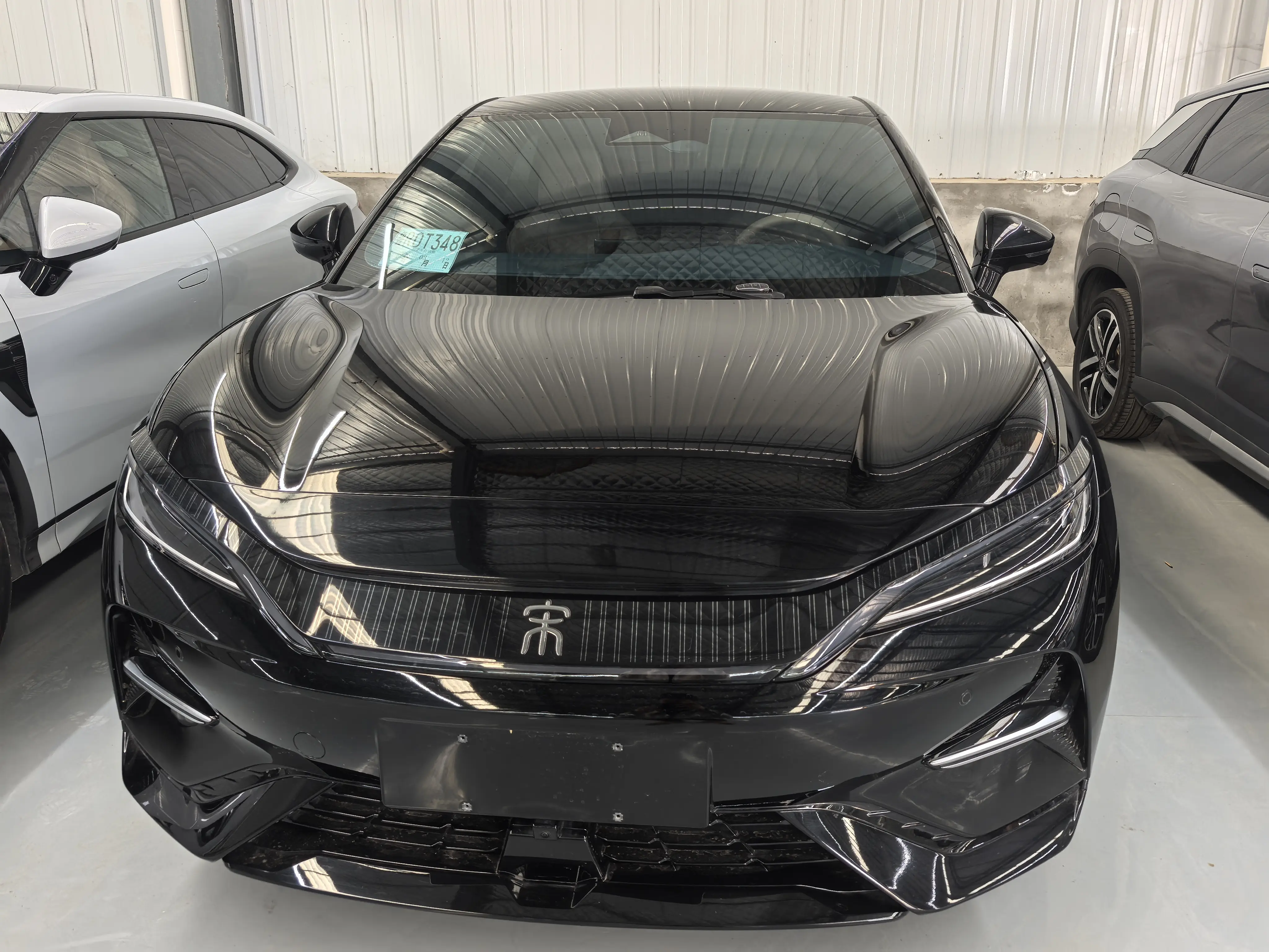 BYD Song L EV  из Китая