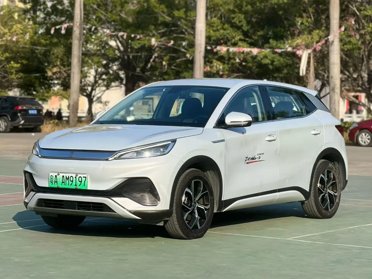 BYD Yuan PLUS  из Китая