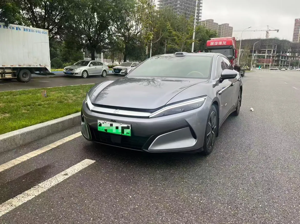 BYD Han L DM  из Китая