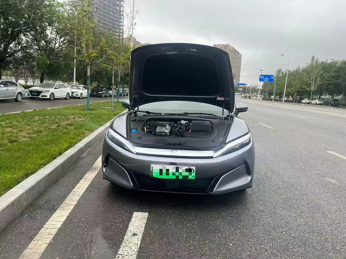 BYD Han L DM  из Китая