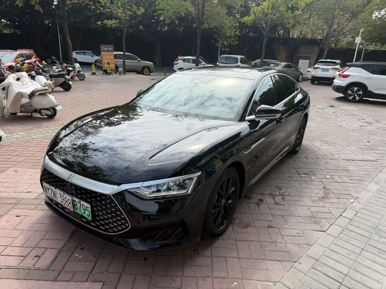 BYD HAN DM  из Китая