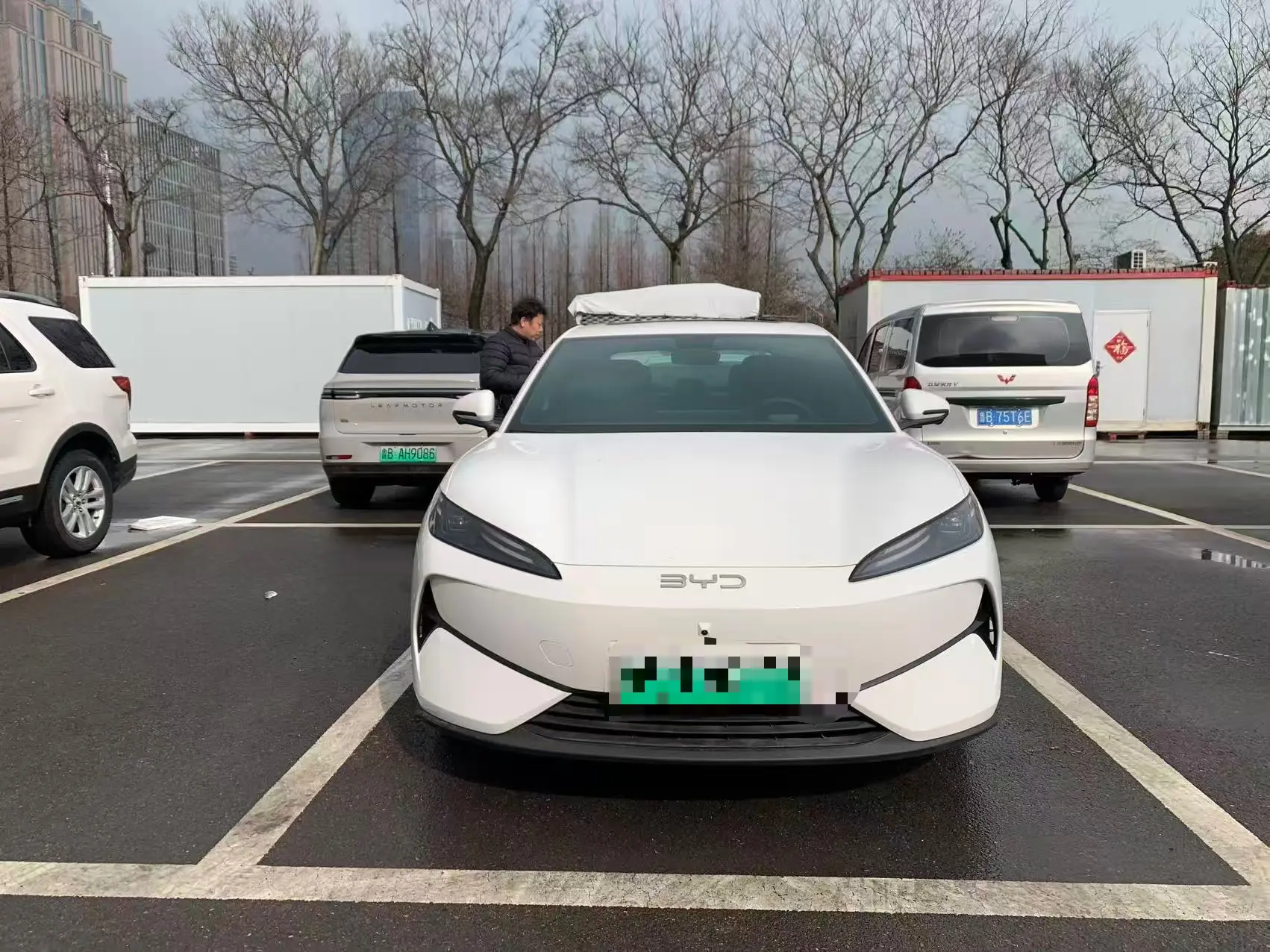 BYD e7  из Китая