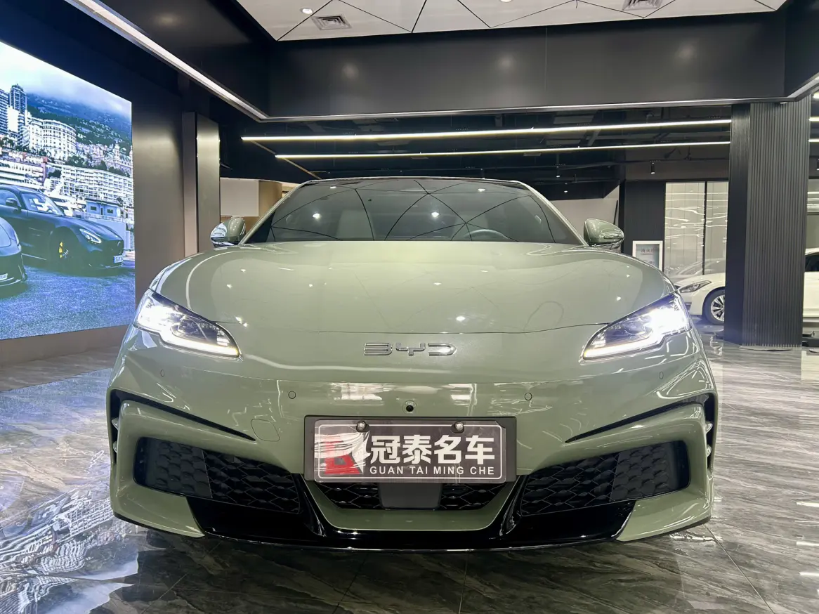 BYD SEAL 06GT  из Китая