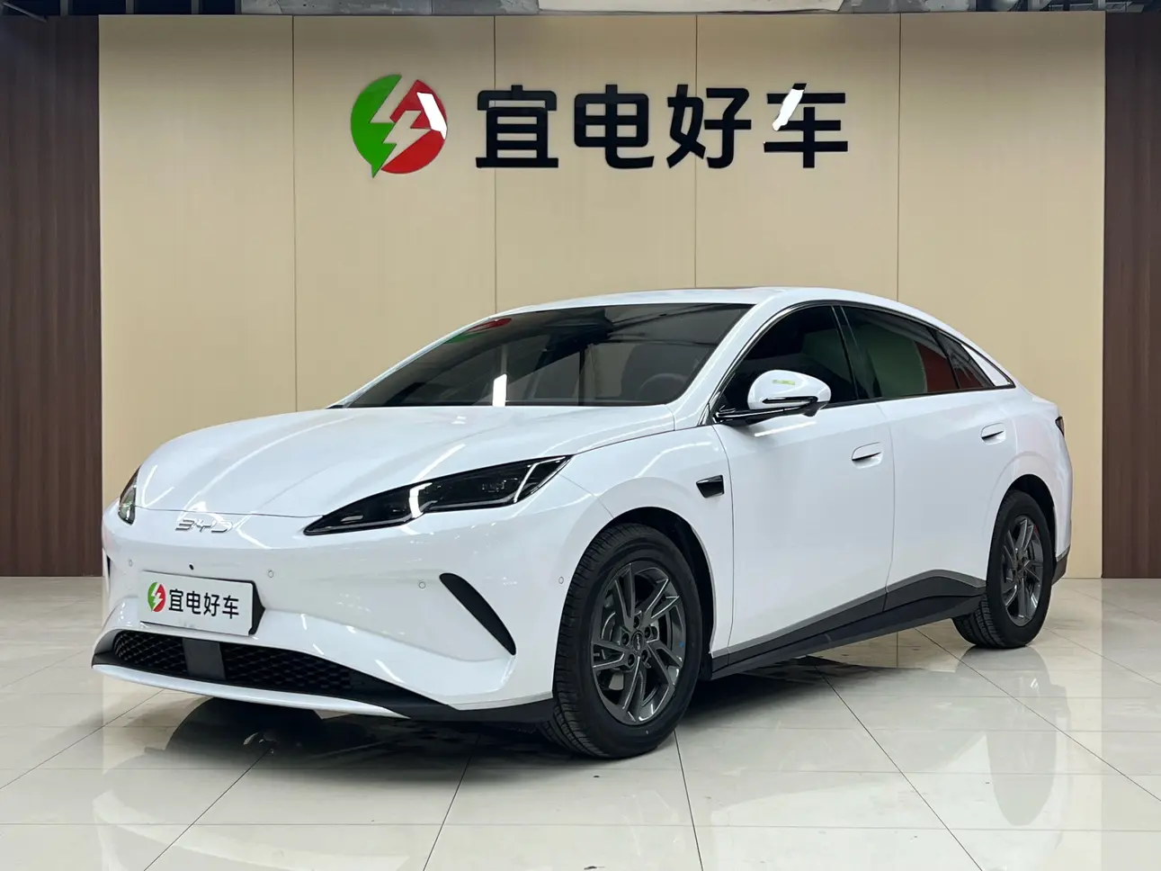 BYD Seal 06EV  из Китая