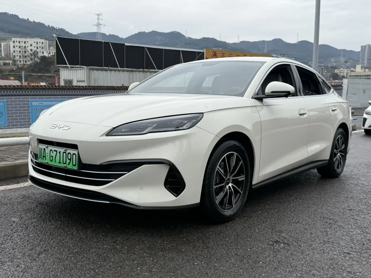 BYD Seal 06DM  из Китая