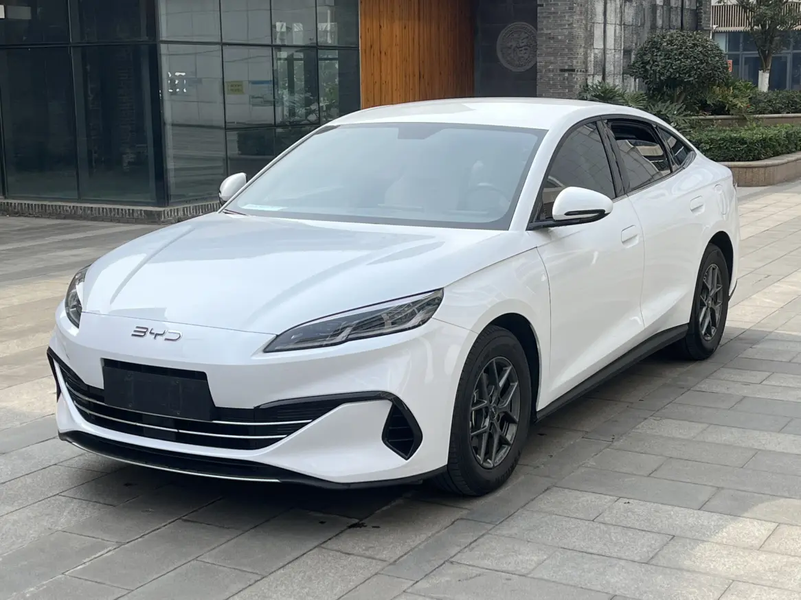 BYD Seal 06DM  из Китая