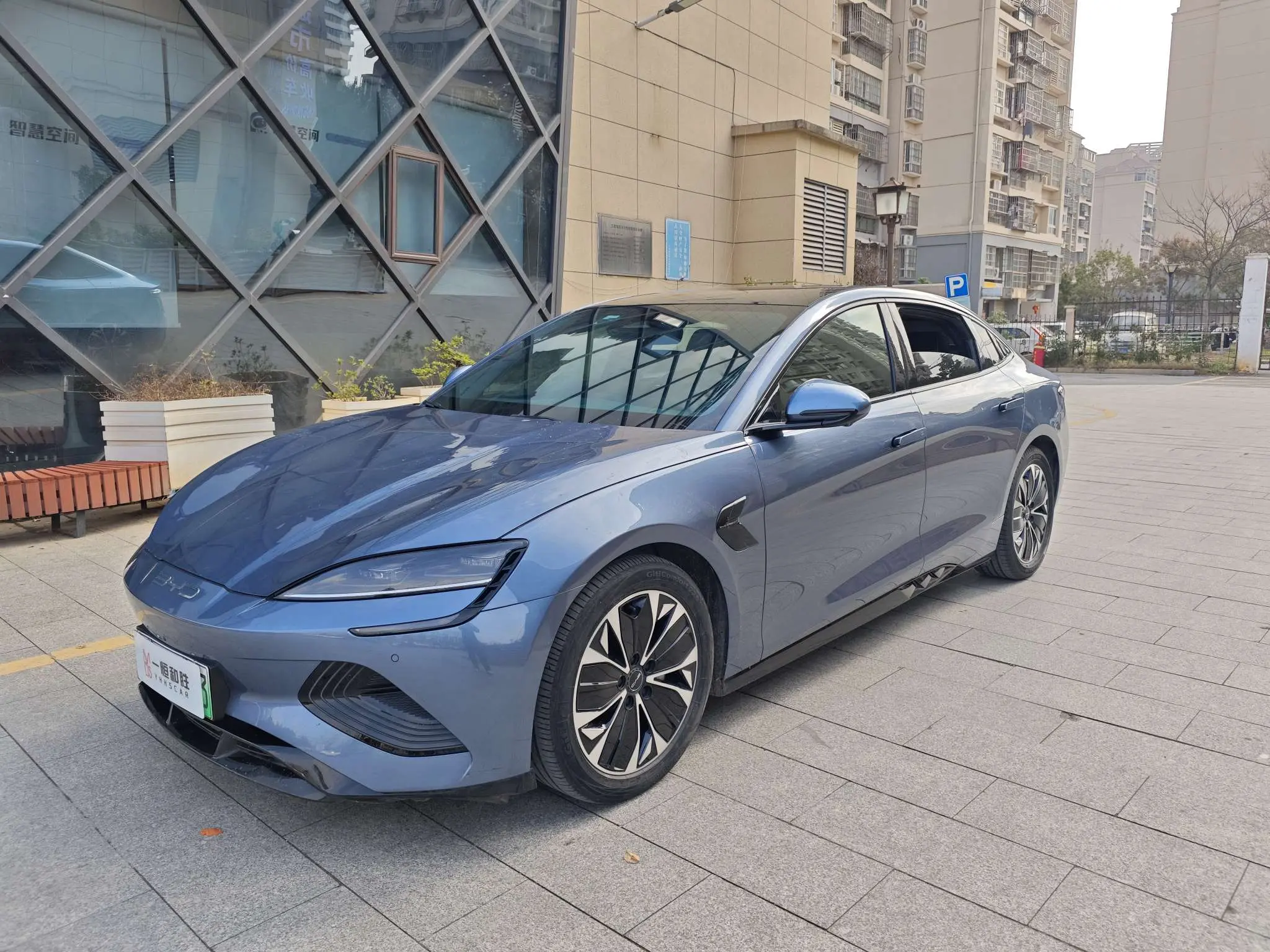 BYD Seal  из Китая