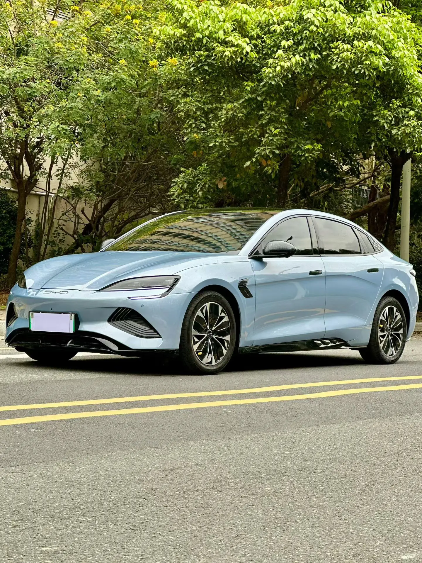 BYD Seal  из Китая