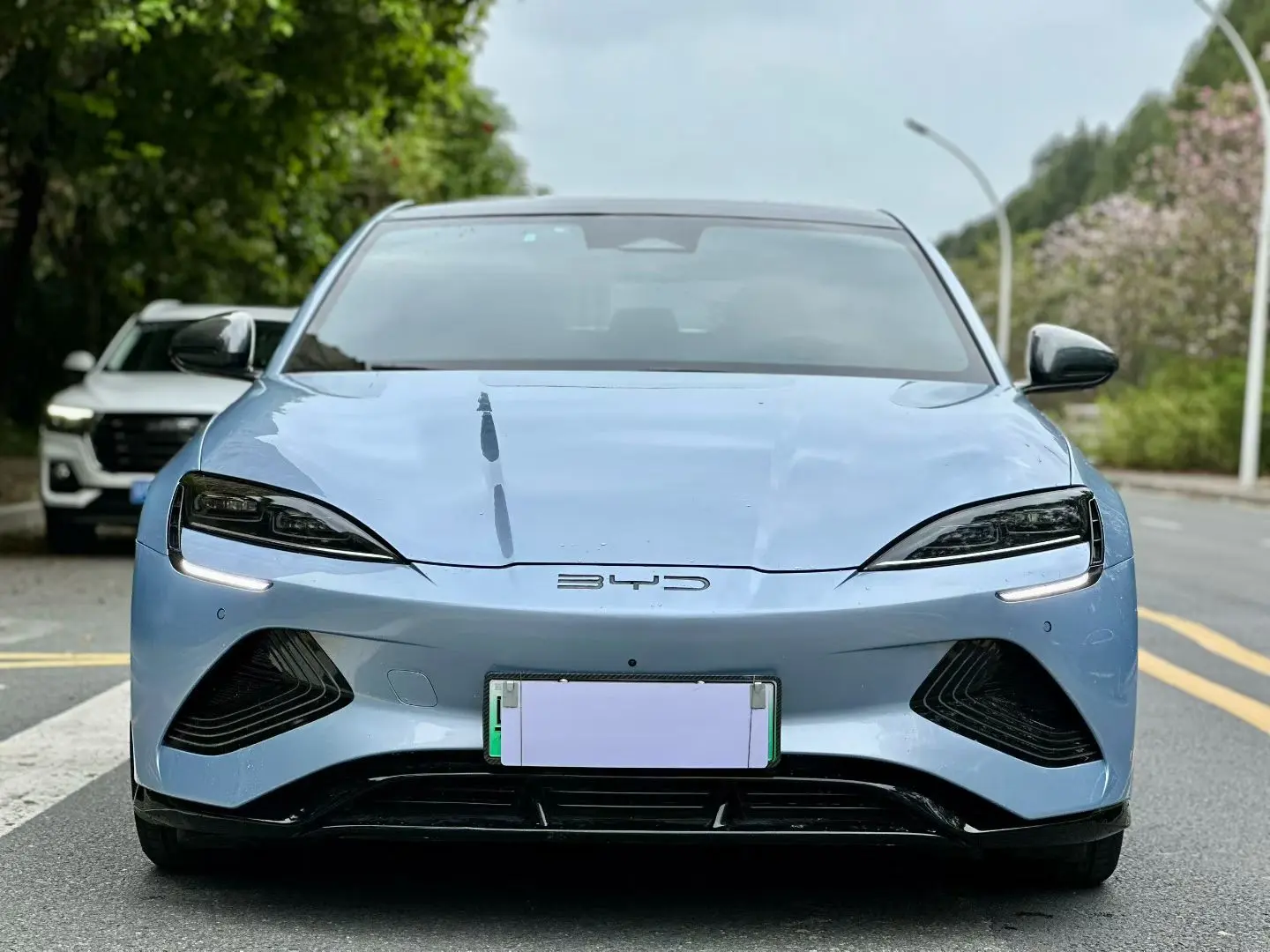 BYD Seal  из Китая