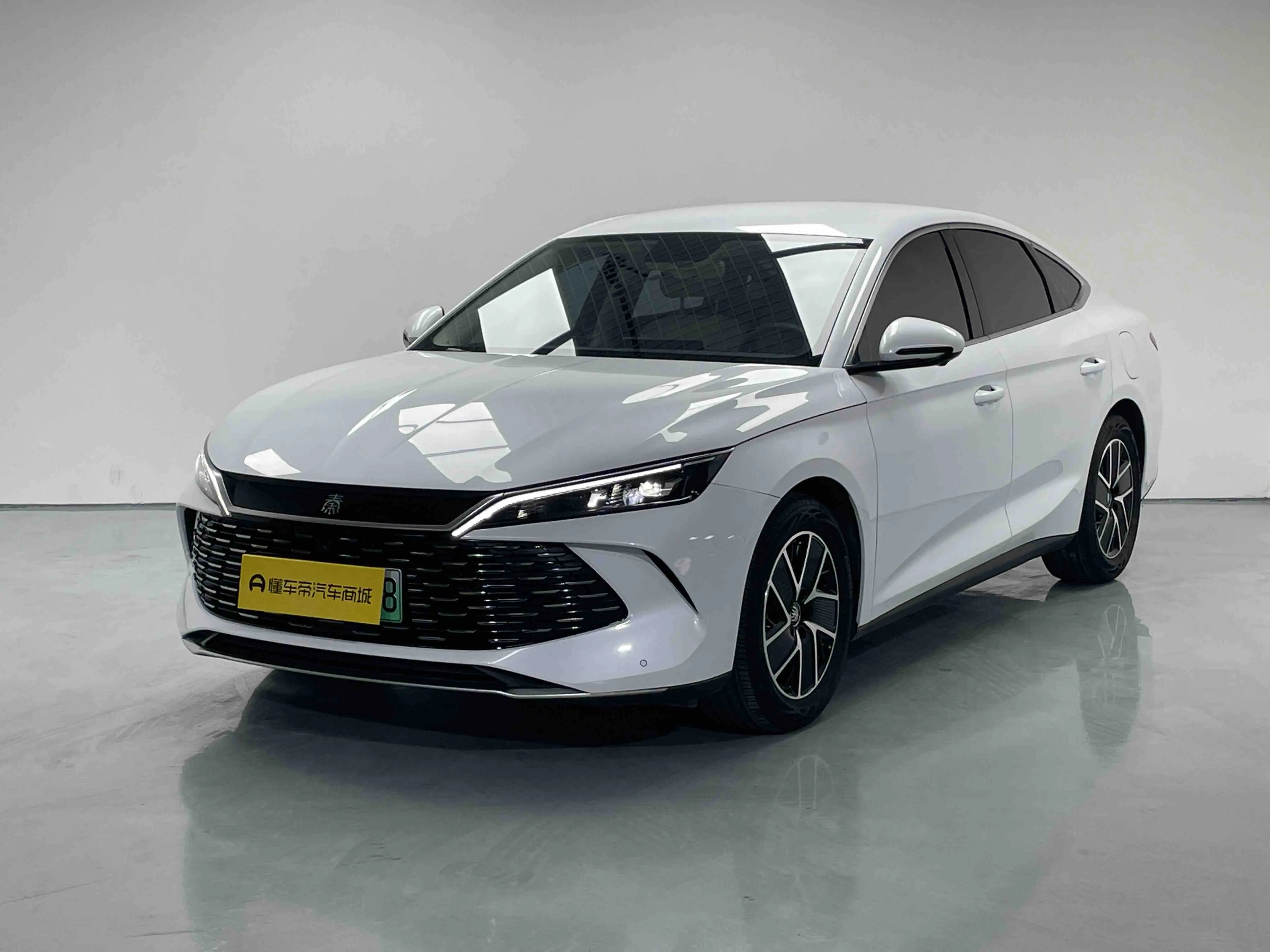 BYD Qin L DM  из Китая