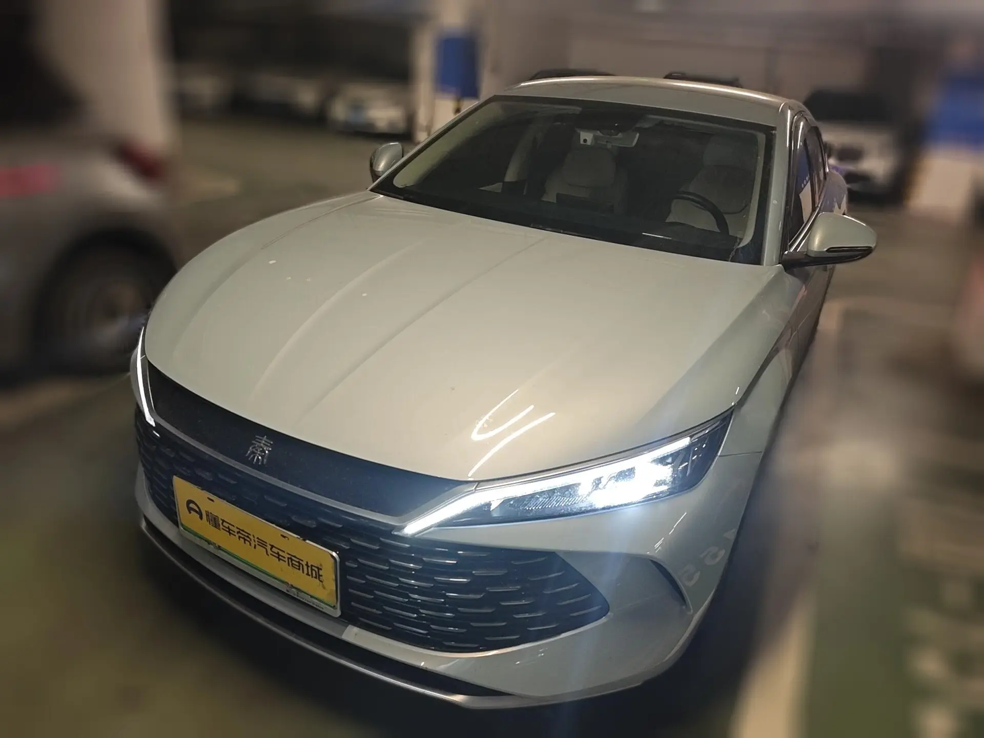 BYD Qin L DM  из Китая