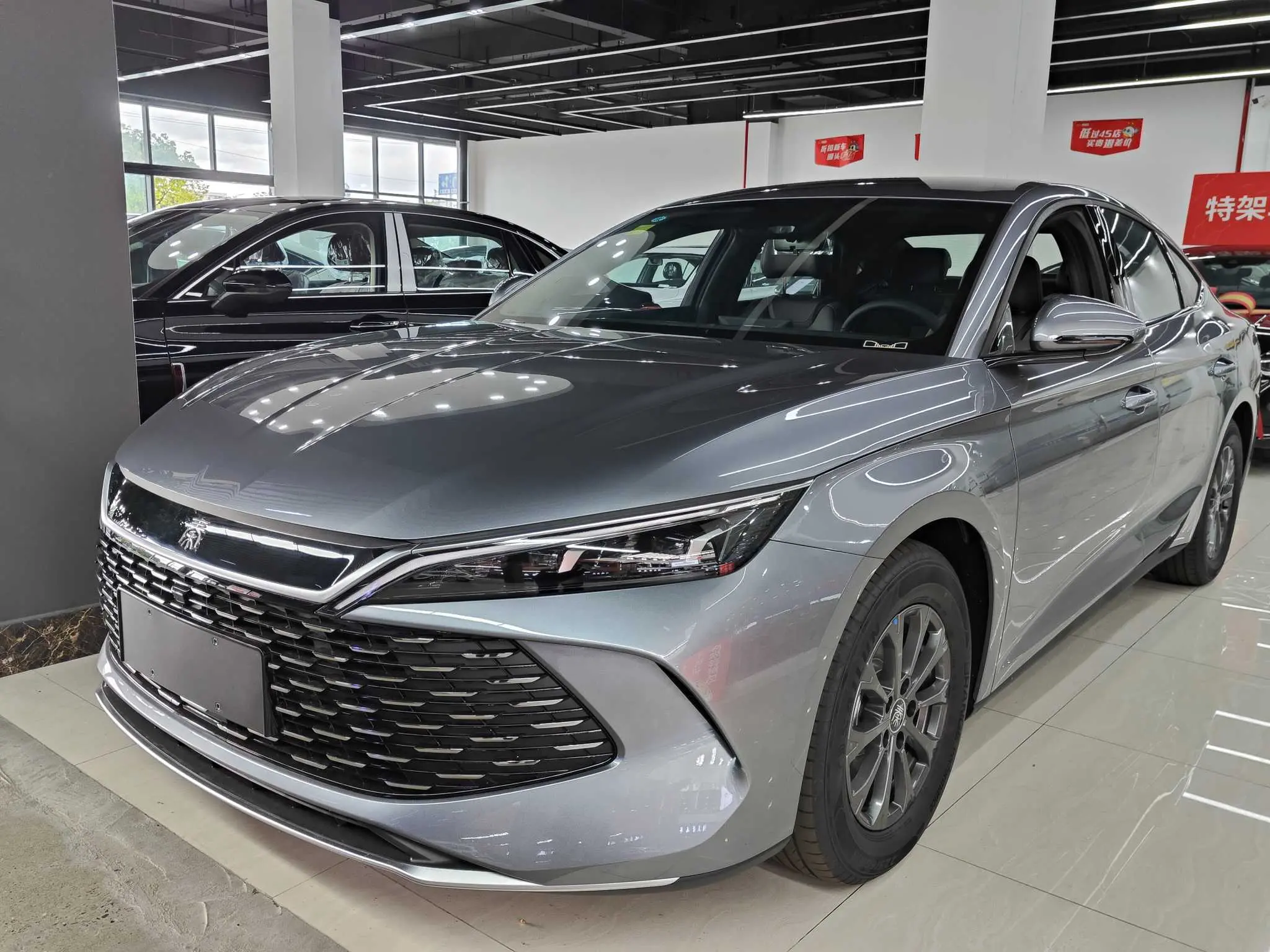 BYD Qin L DM  из Китая