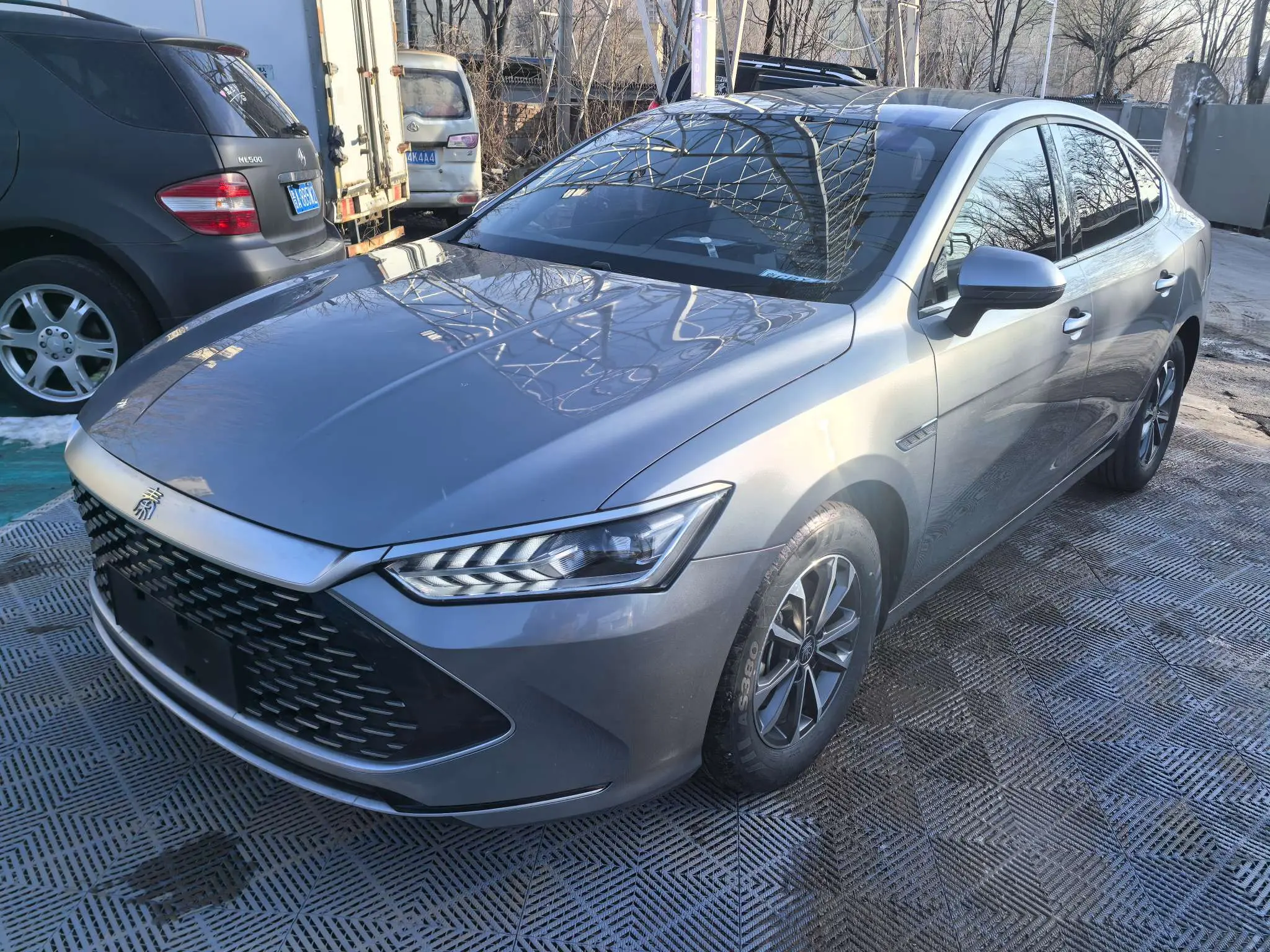 BYD Qin PLUS DM  из Китая