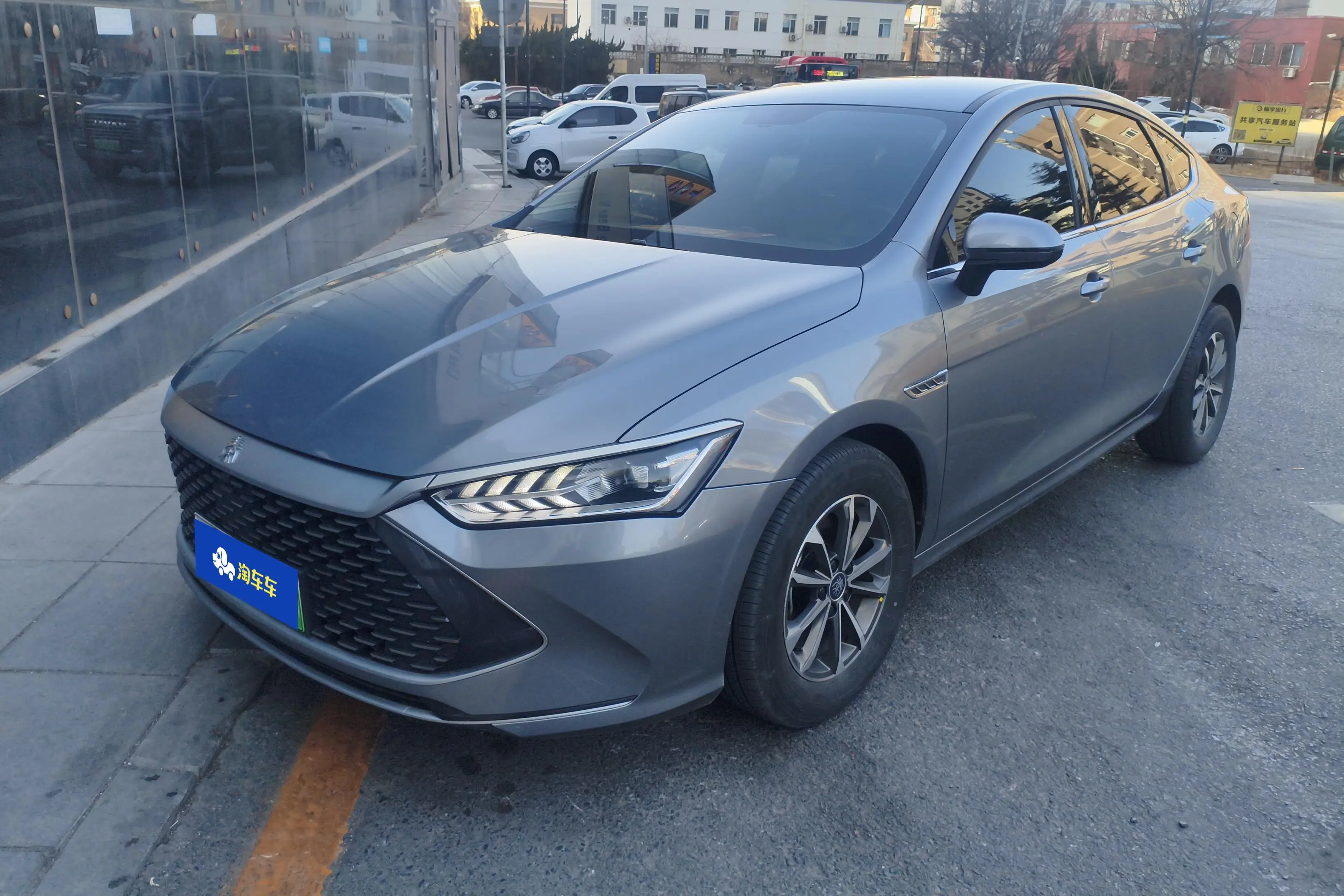 BYD Qin PLUS DM  из Китая