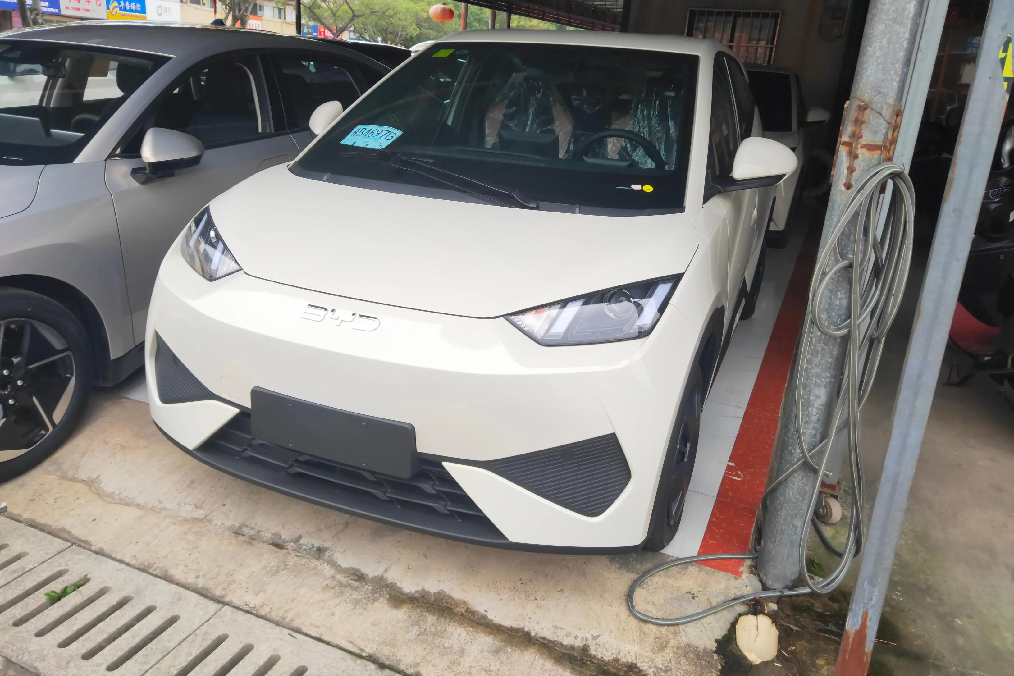 BYD Seagull  из Китая