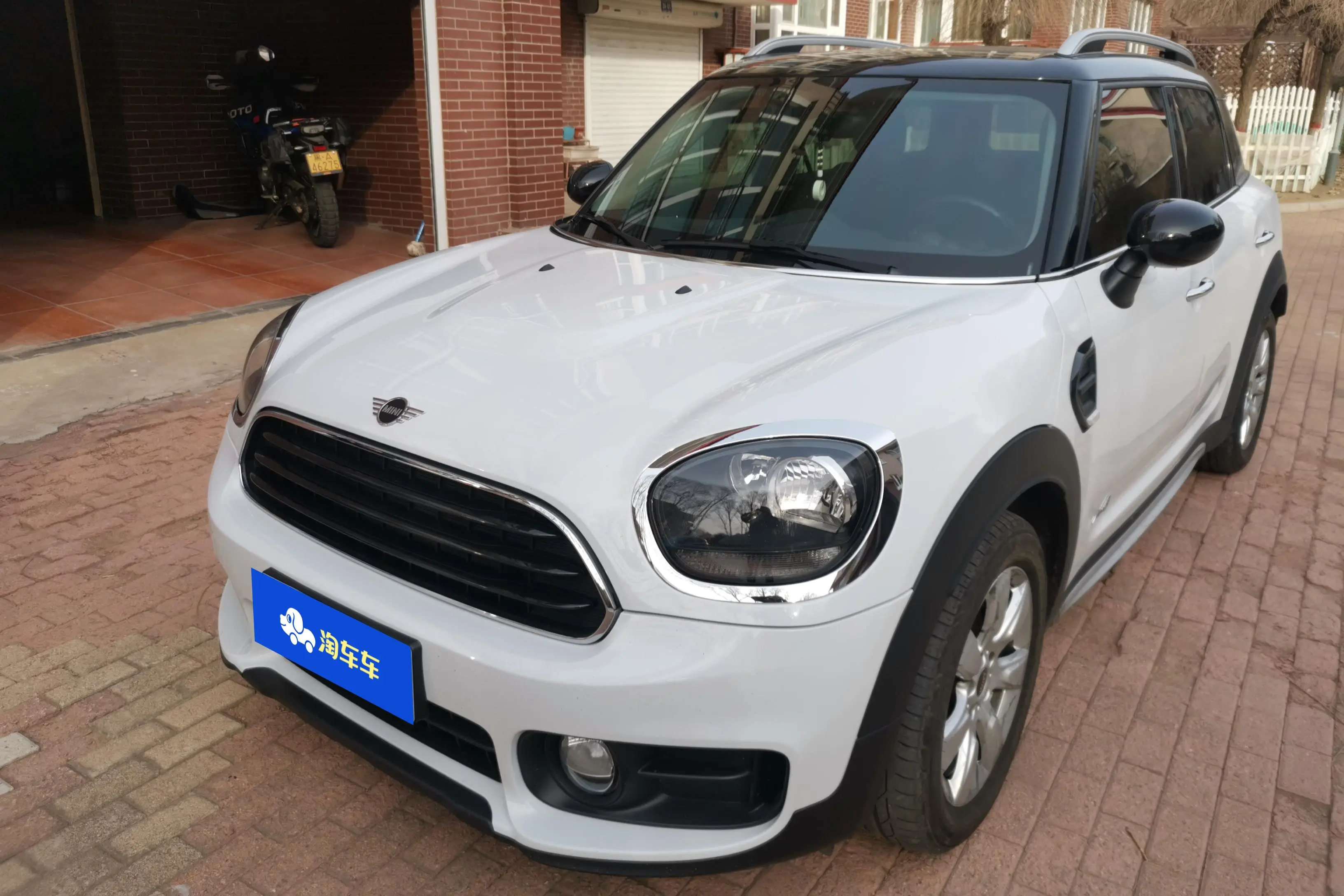 MINI COUNTRYMAN  из Китая