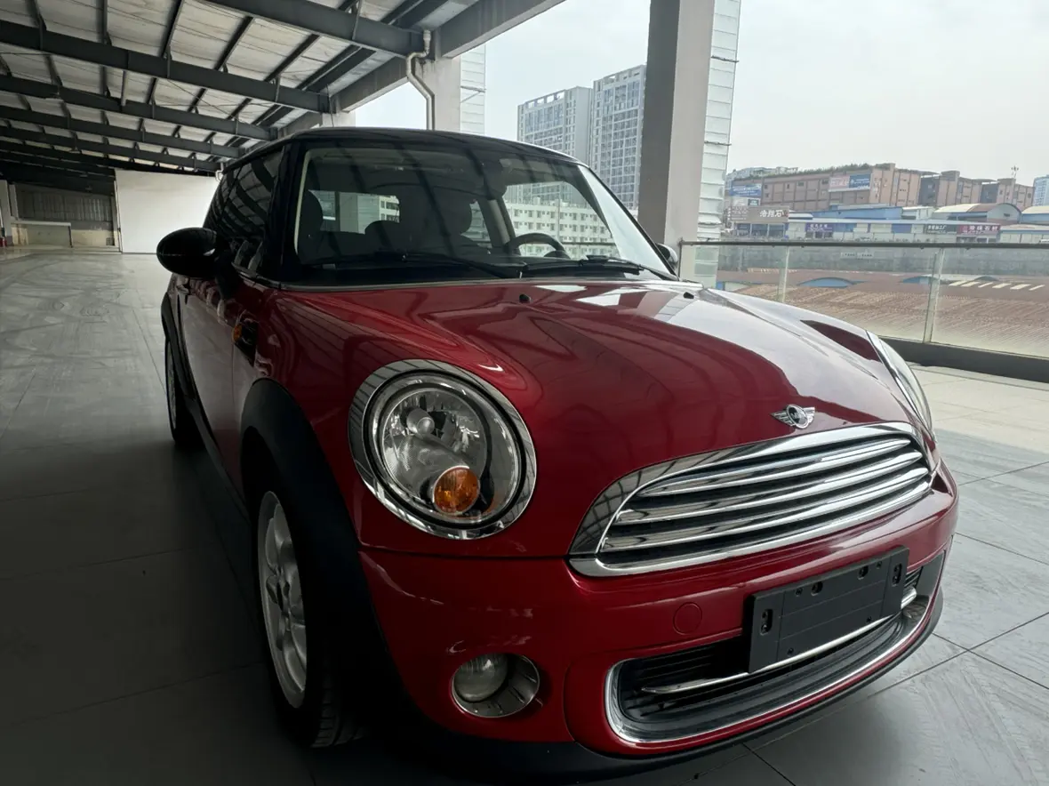 MINI 
