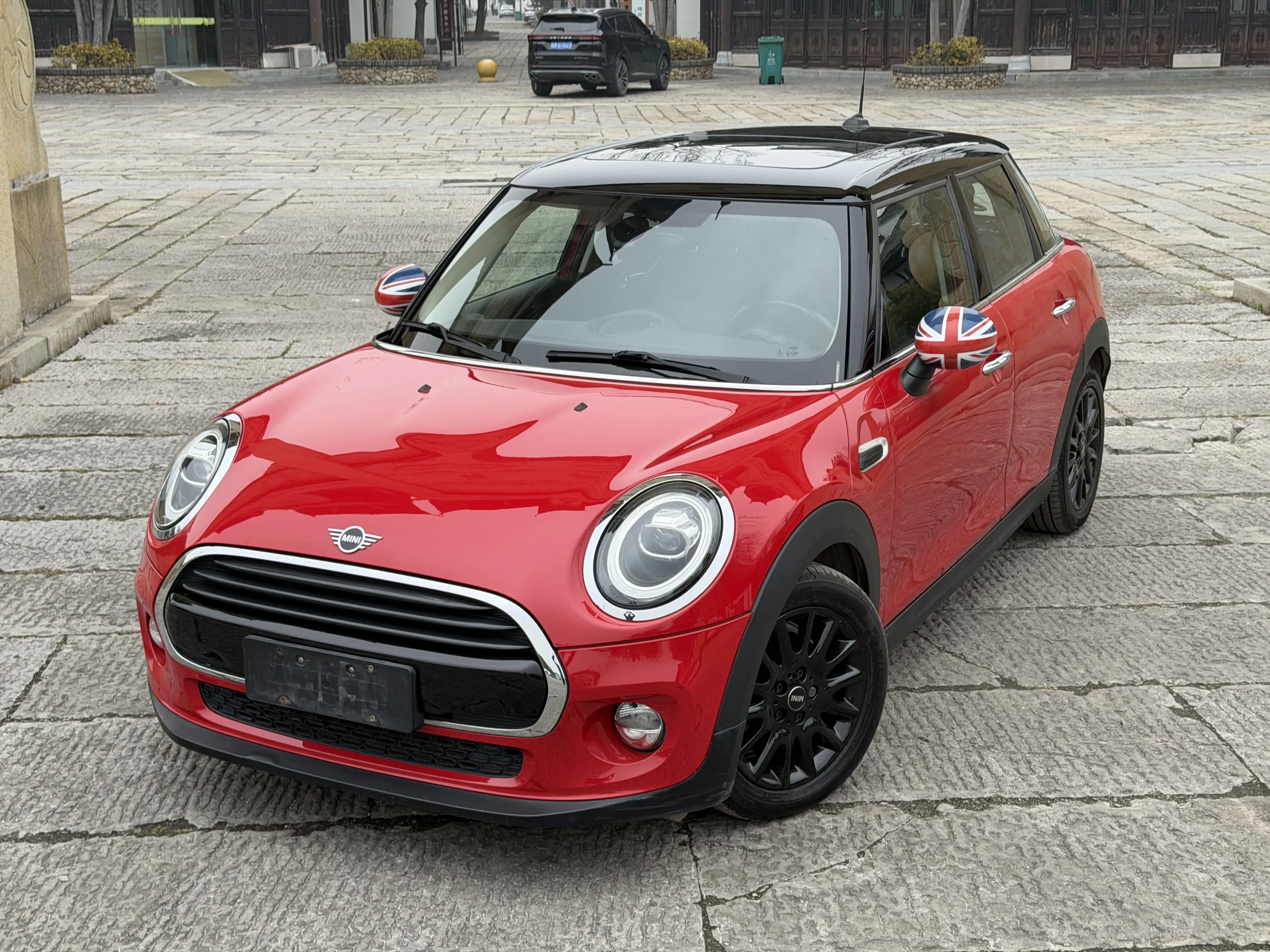 MINI MINI