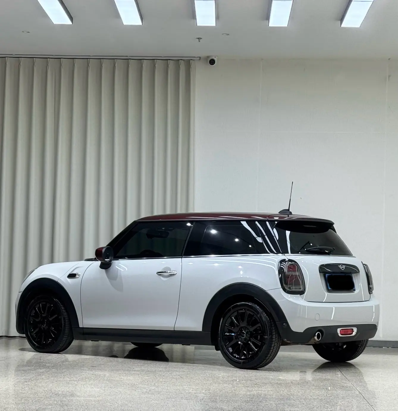 MINI 
