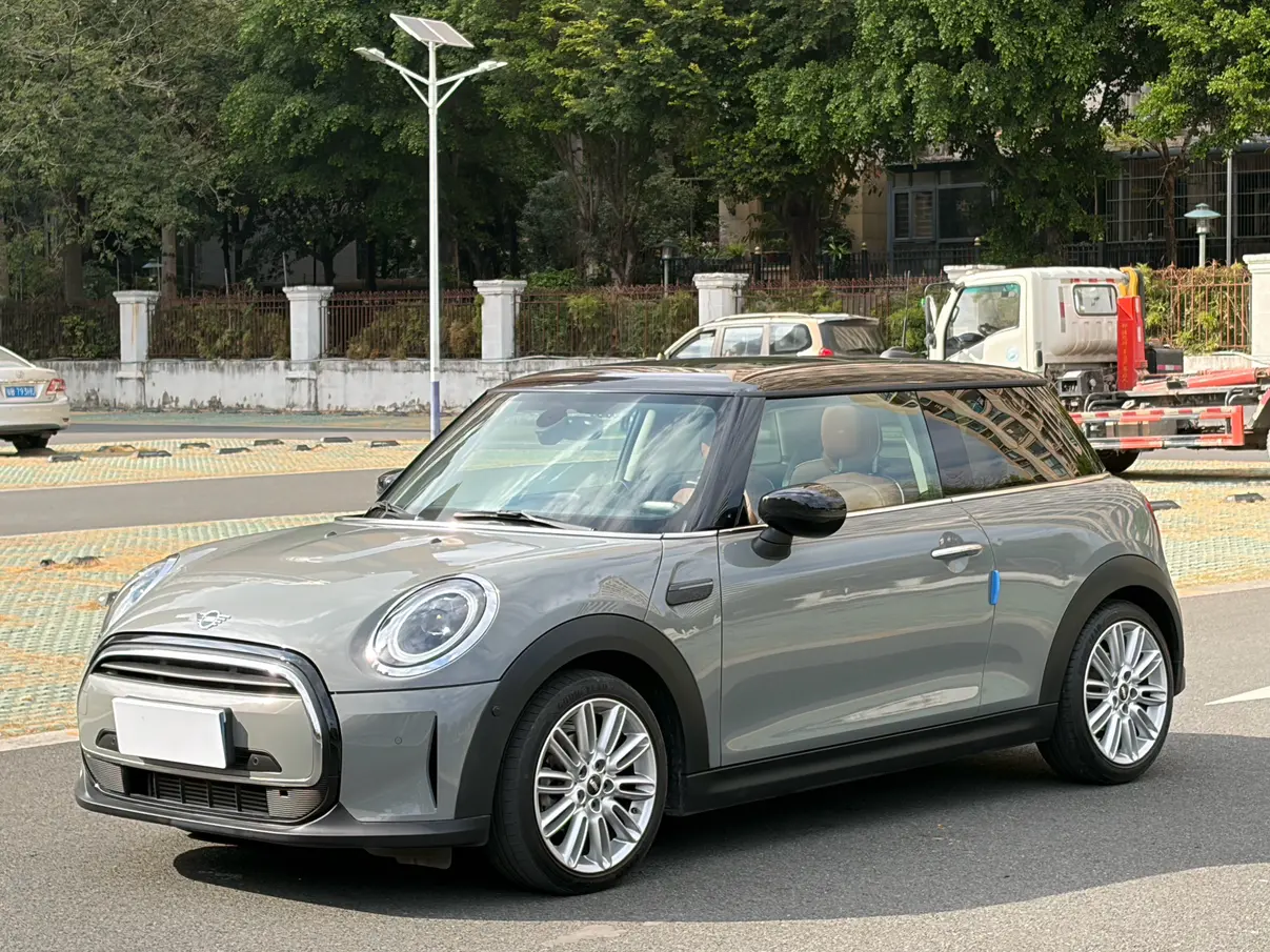 MINI MINI