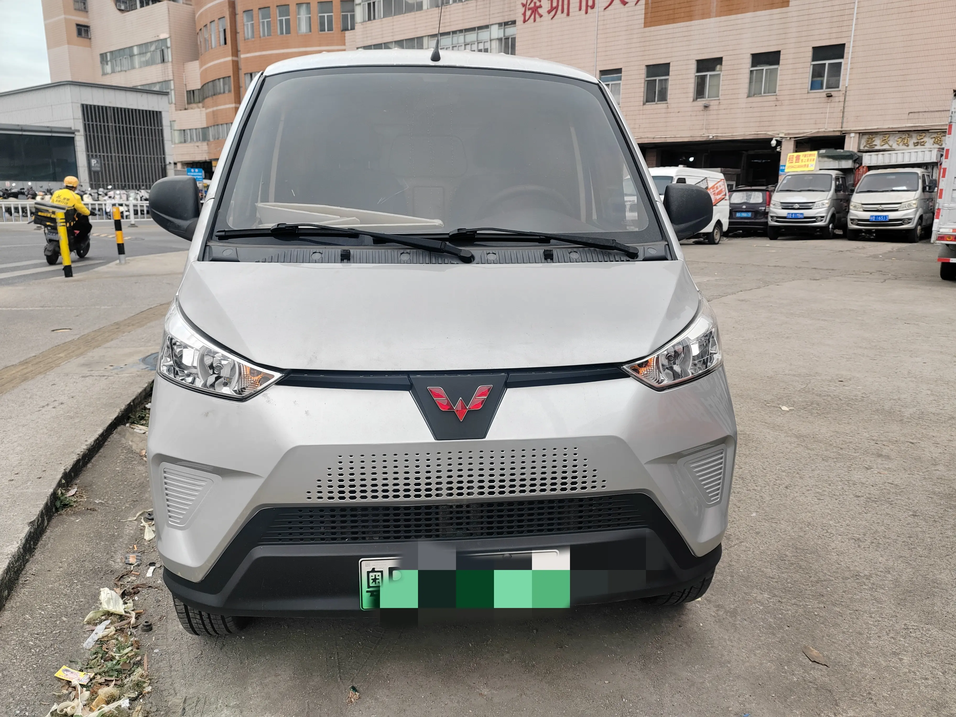 Wuling EV50  из Китая