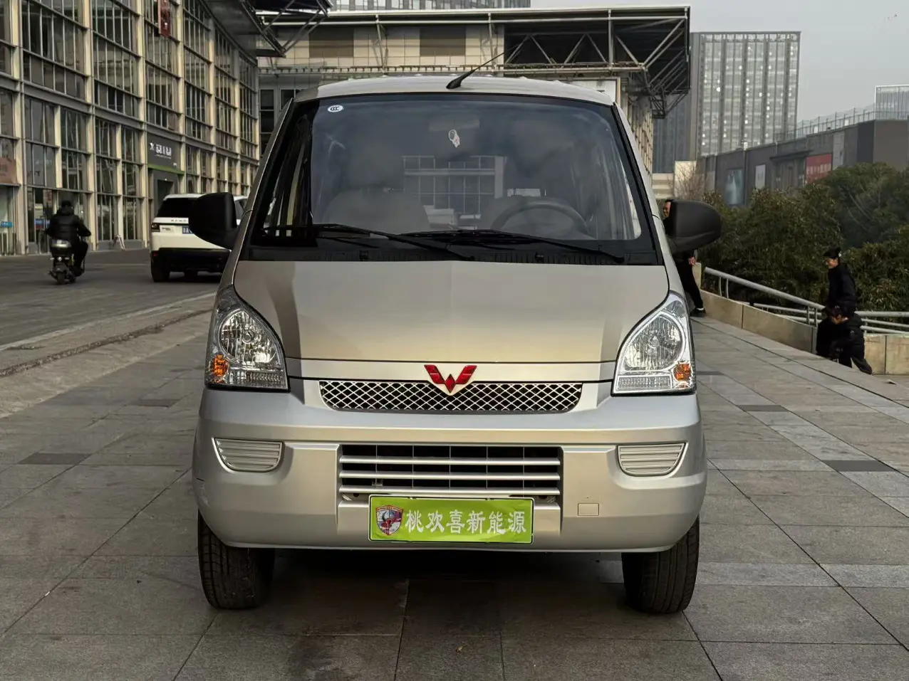Wuling Rongguang EV  из Китая