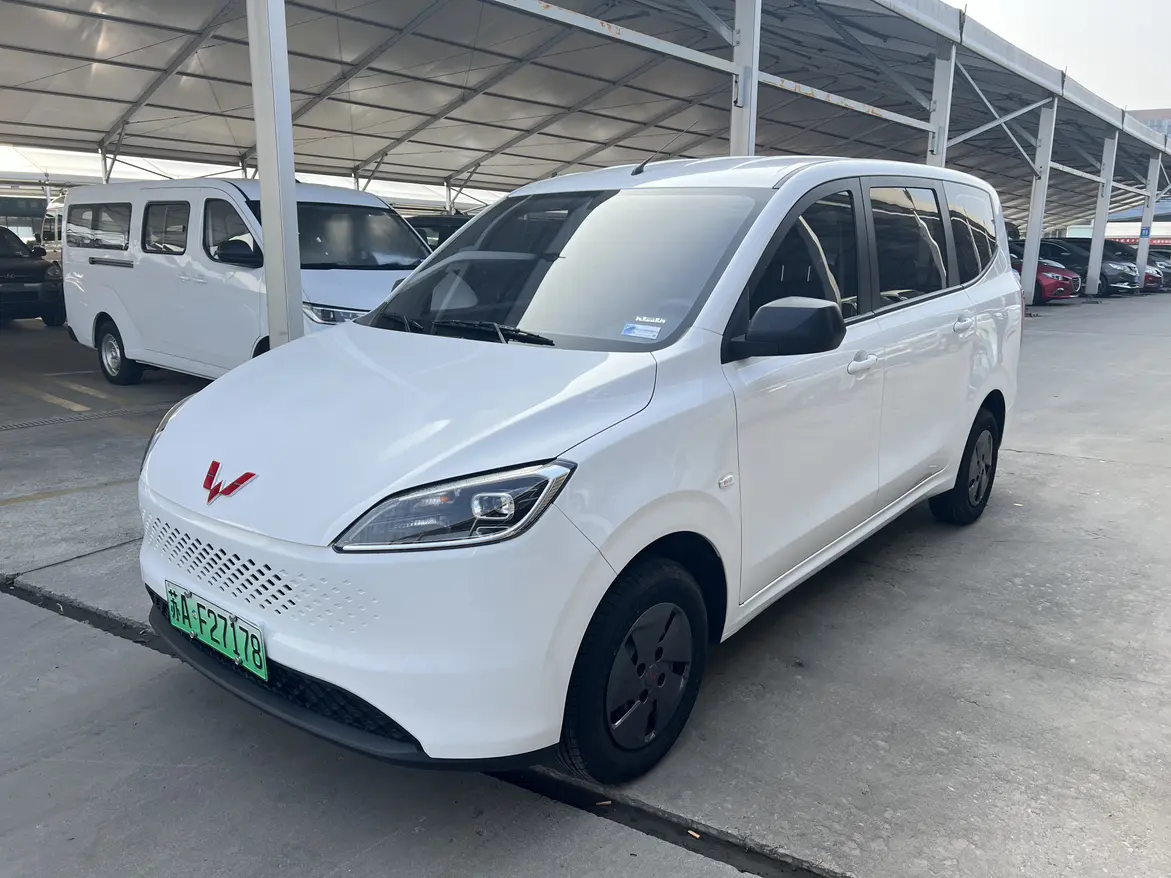 Wuling Hongguang Extended Range  из Китая