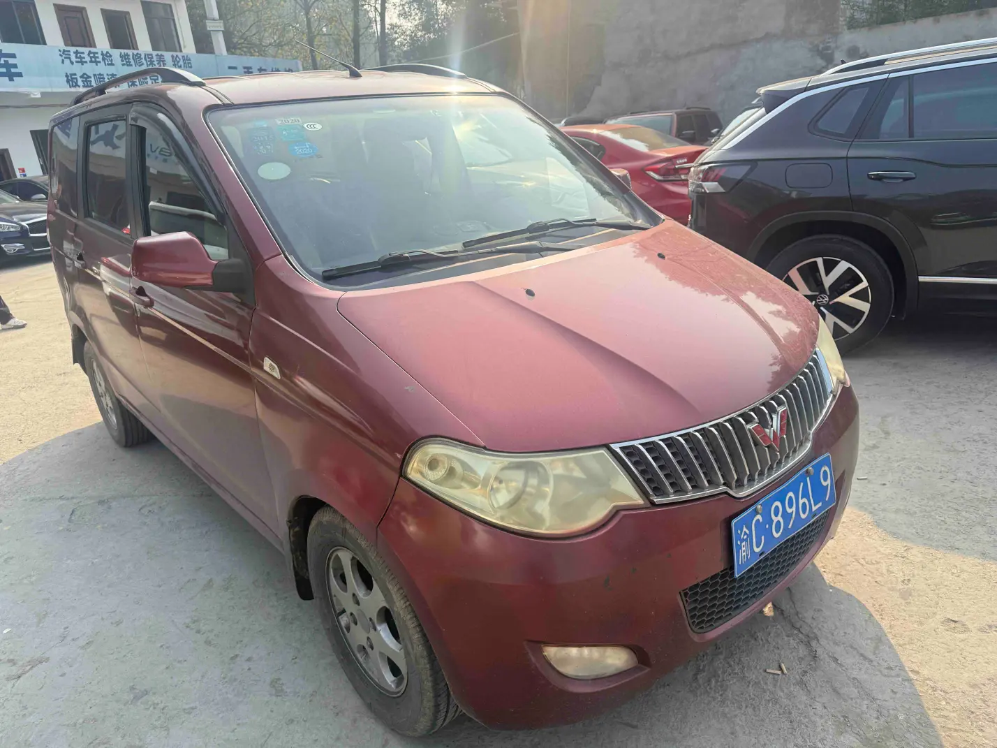 Wuling Hongguang  из Китая
