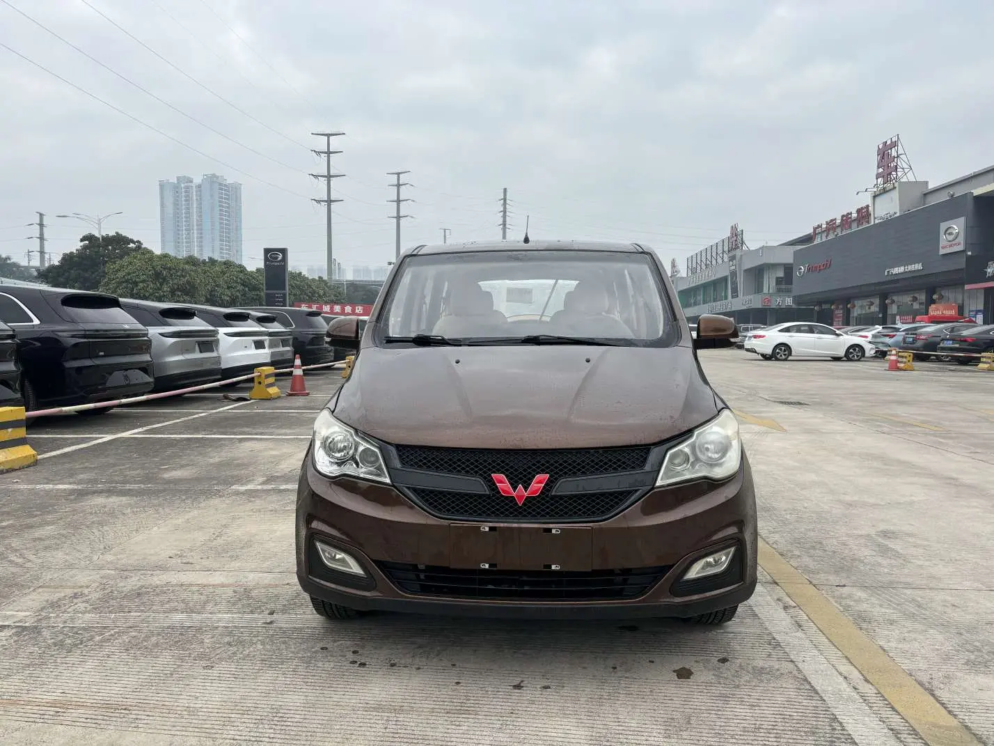 Wuling Hongguang  из Китая