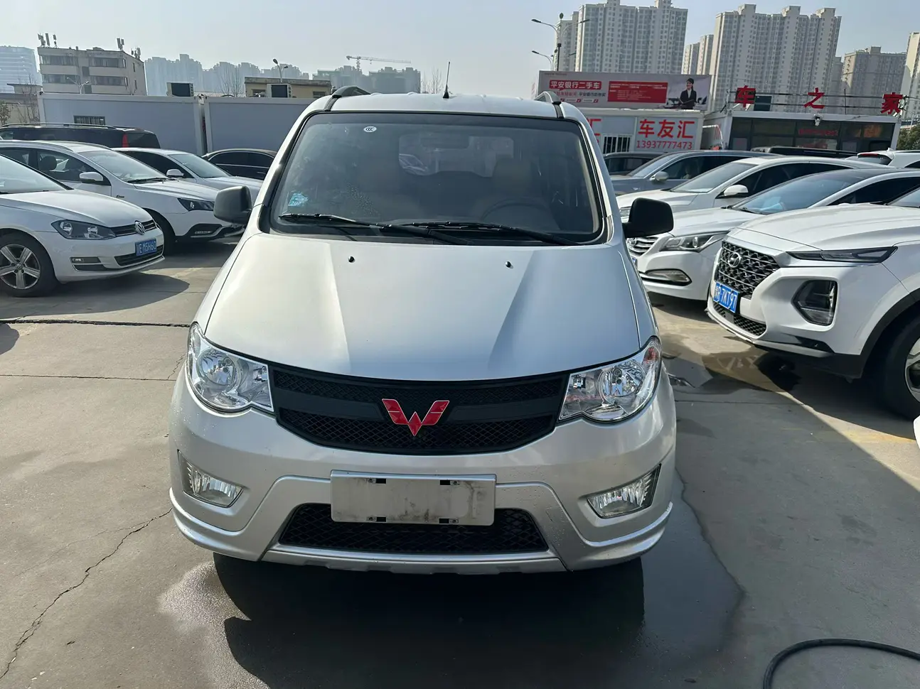 Wuling Hongguang  из Китая
