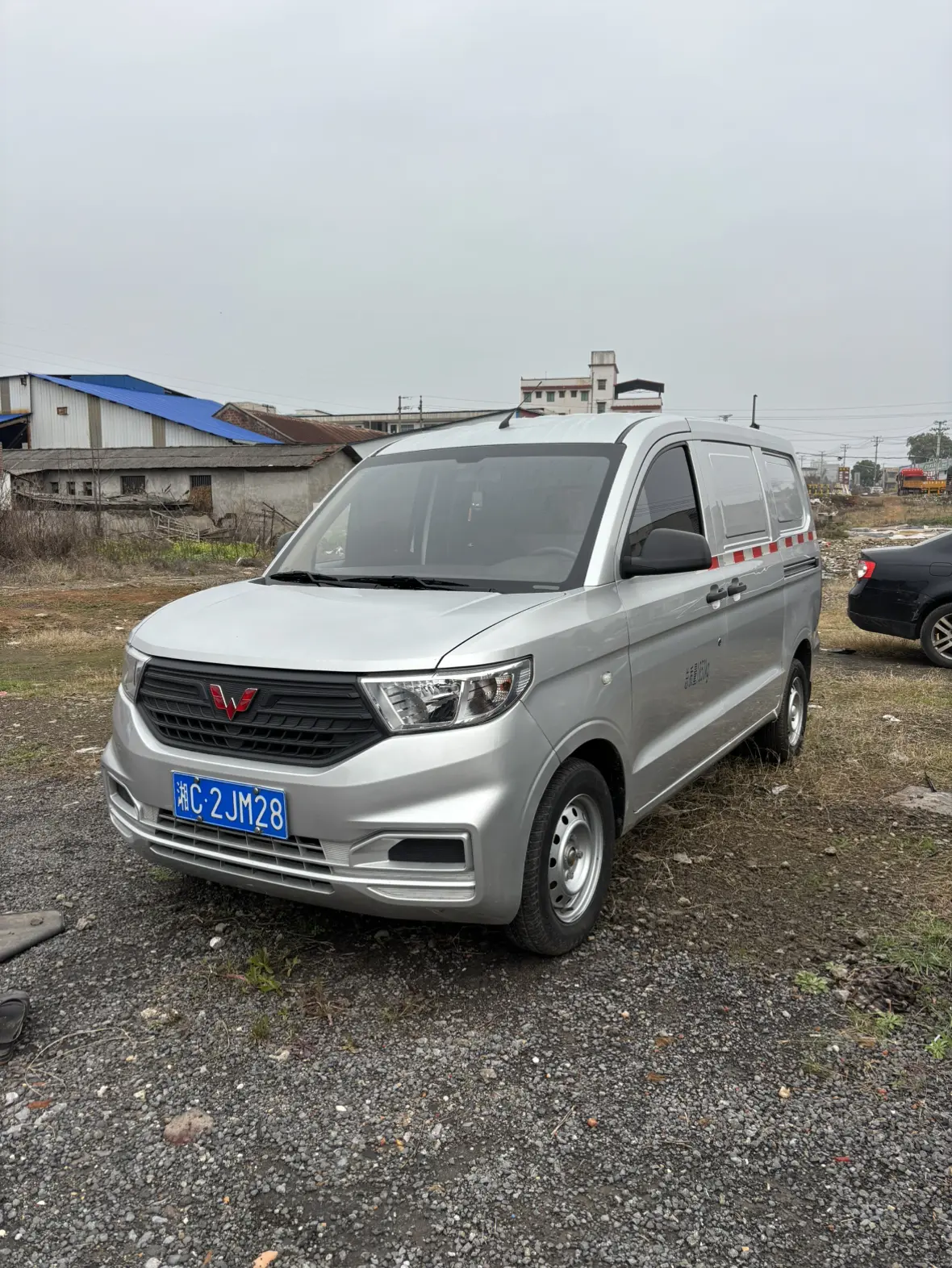 Wuling Hongguang V  из Китая