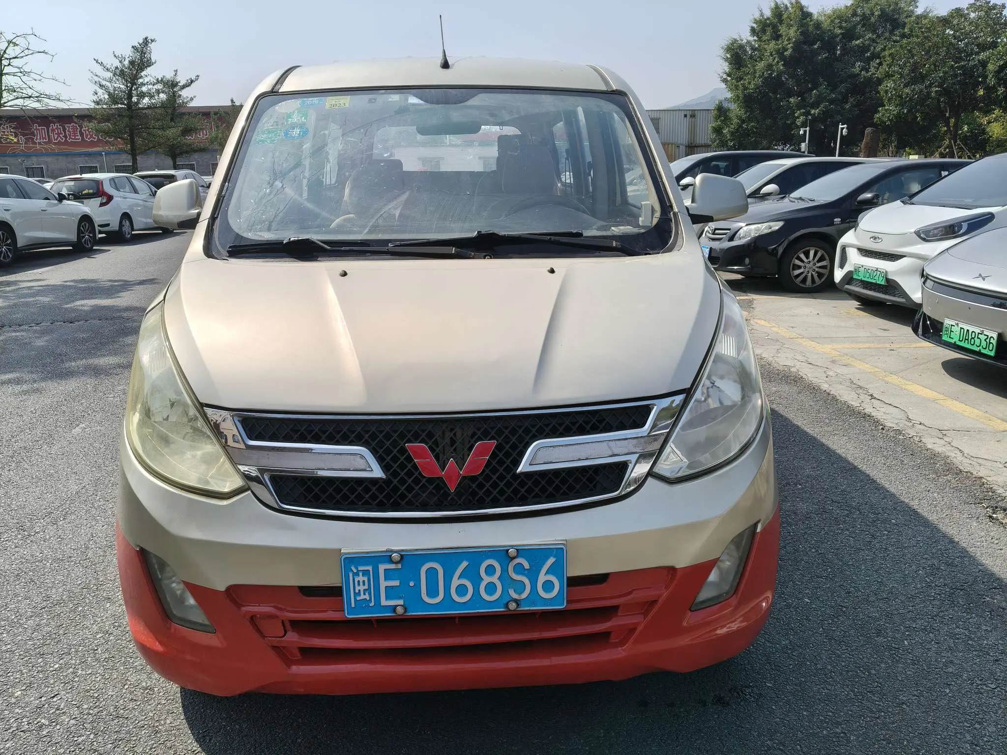 Wuling Rongguang V  из Китая