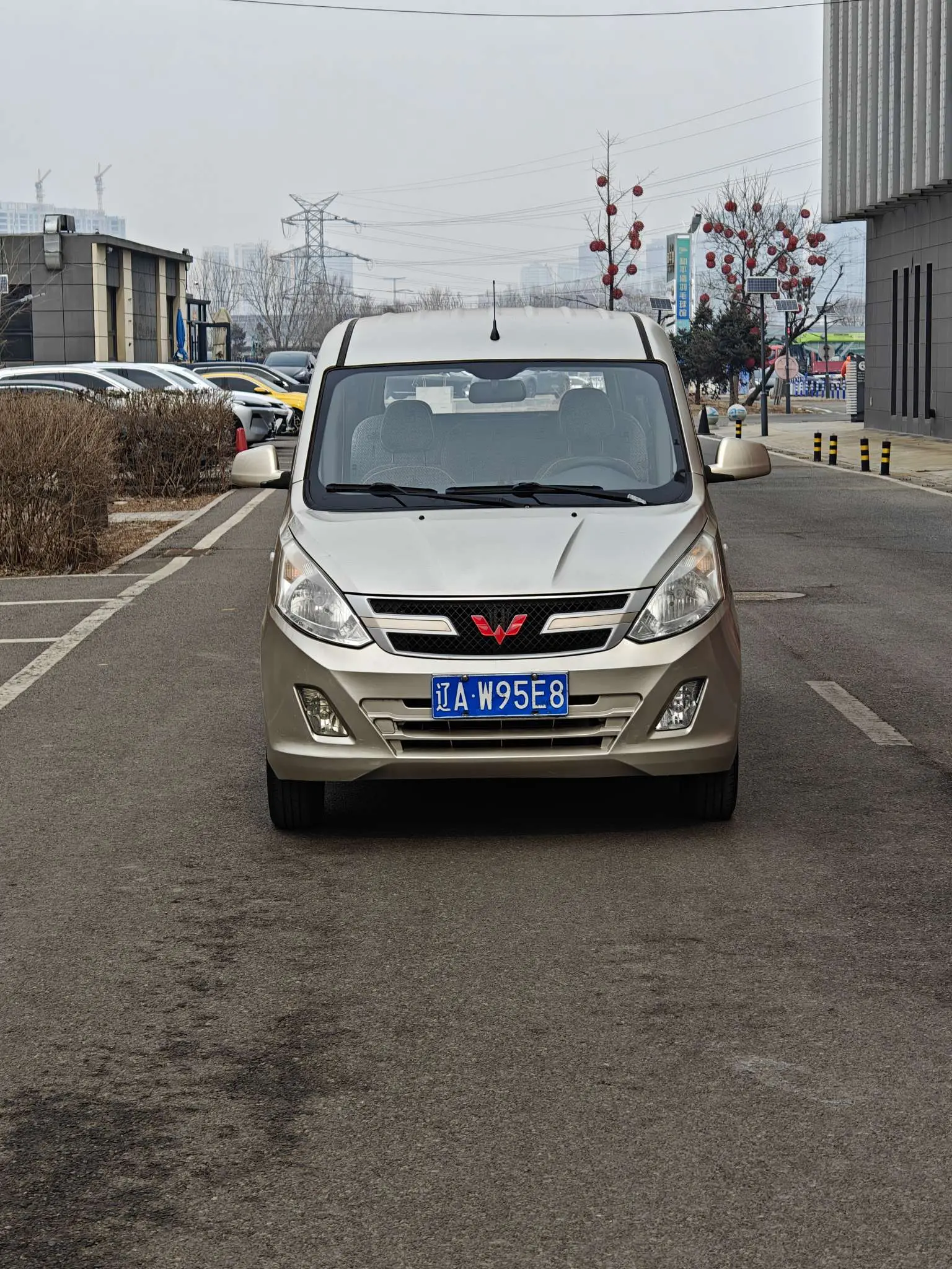 Wuling Rongguang V  из Китая