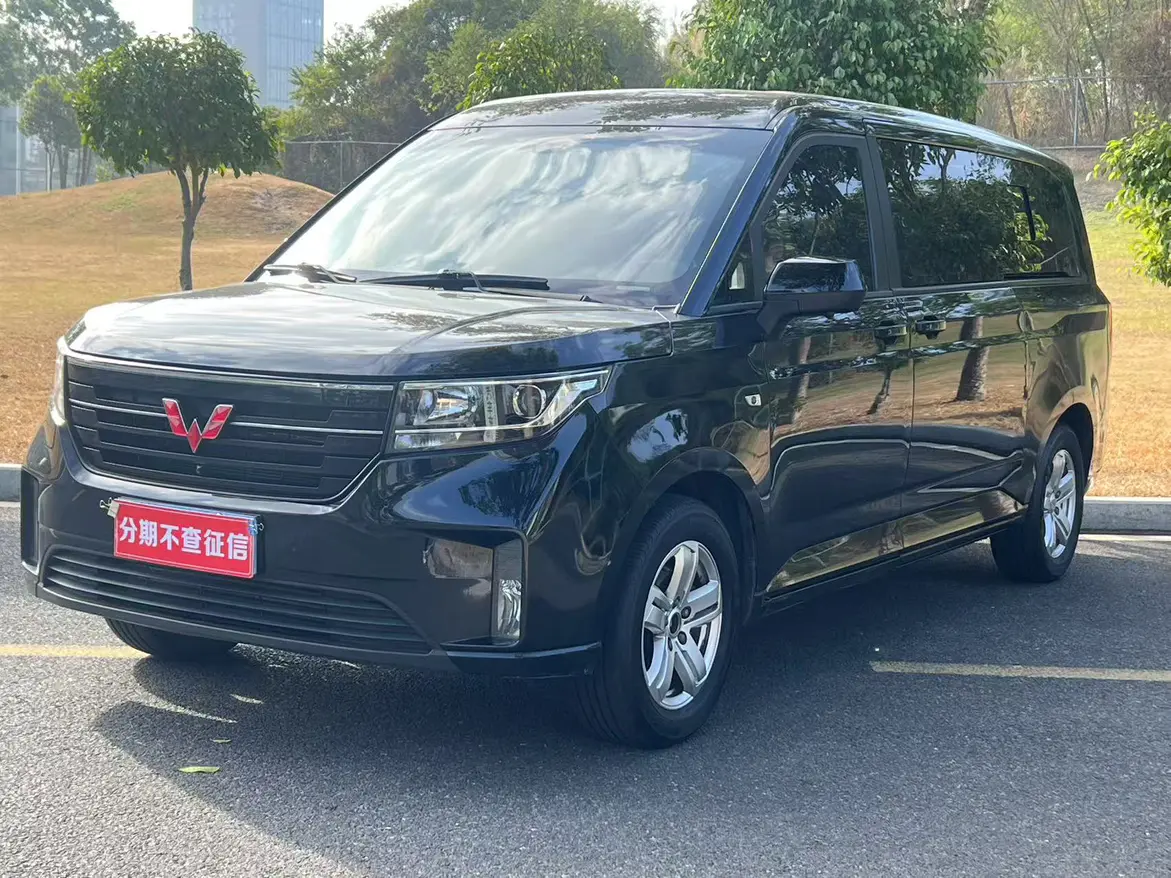 Wuling journey  из Китая