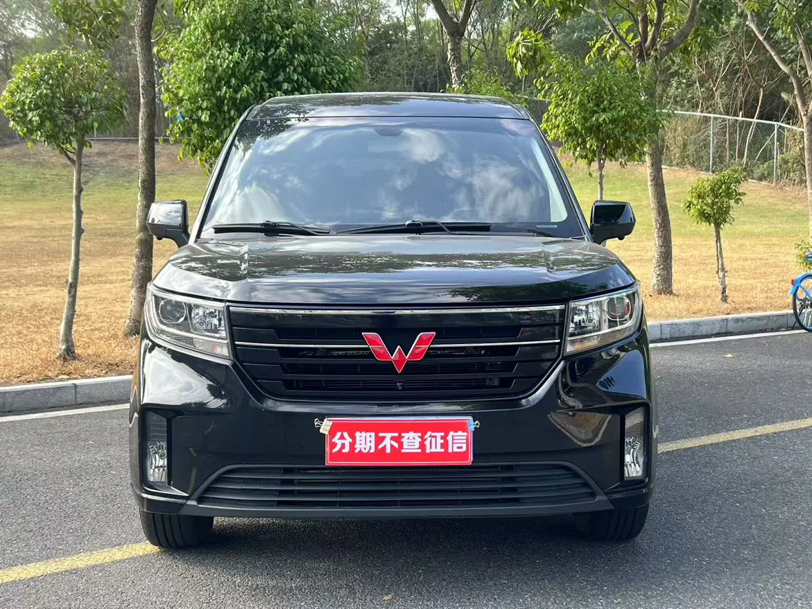 Wuling journey  из Китая