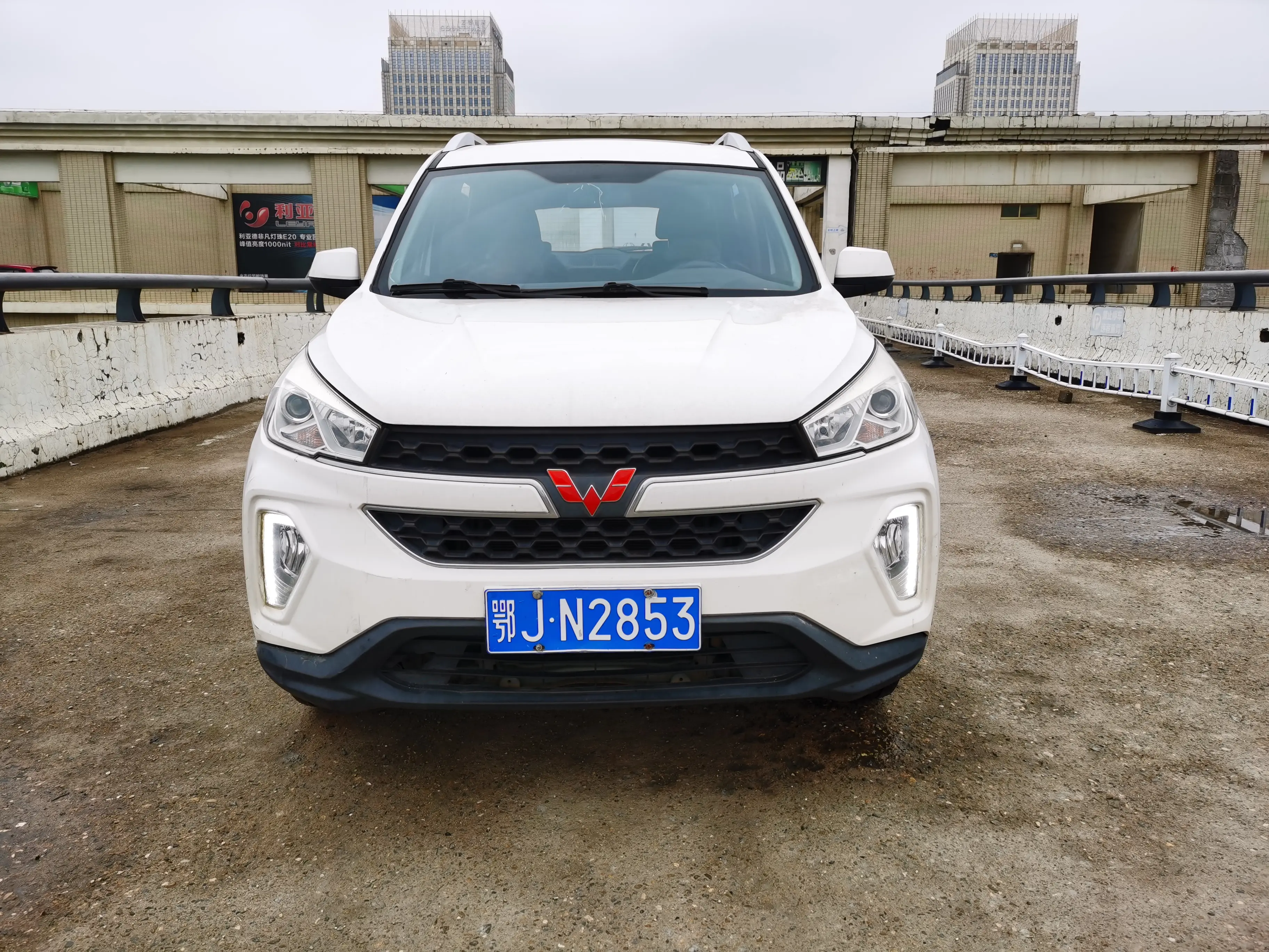 Wuling Hongguang S3  из Китая