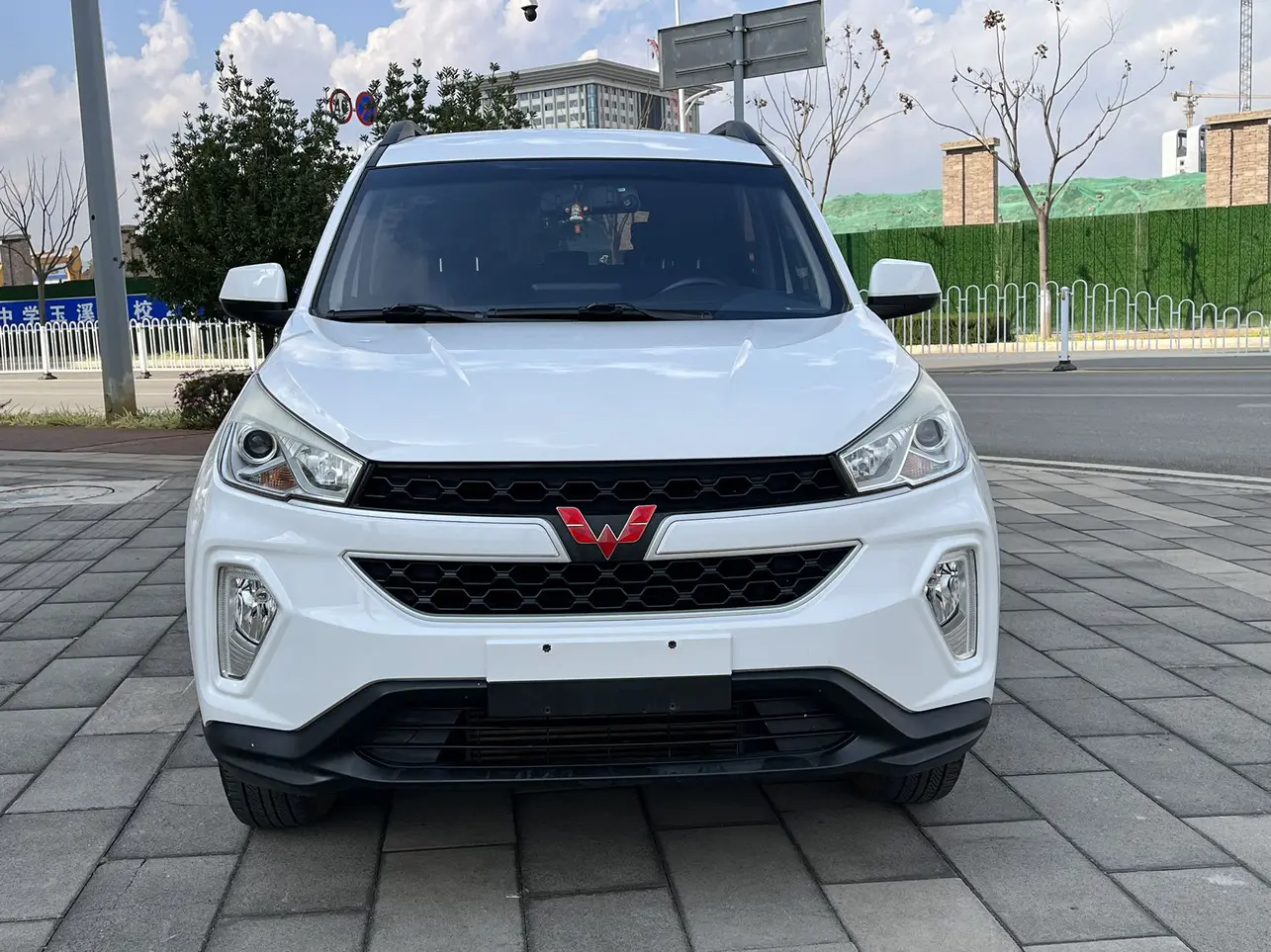 Wuling Hongguang S3  из Китая