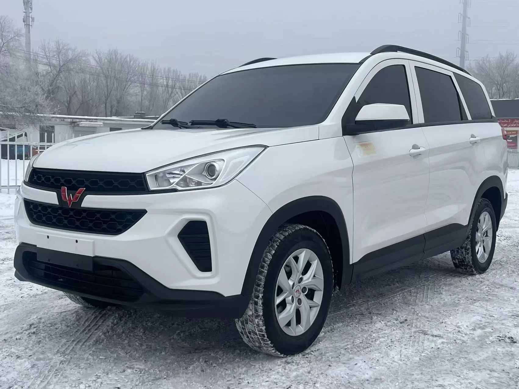 Wuling Hongguang S3  из Китая