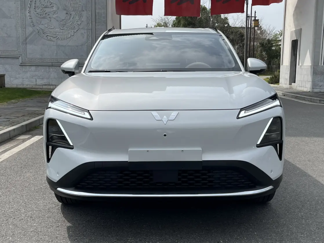 Wuling Starlight S EV  из Китая