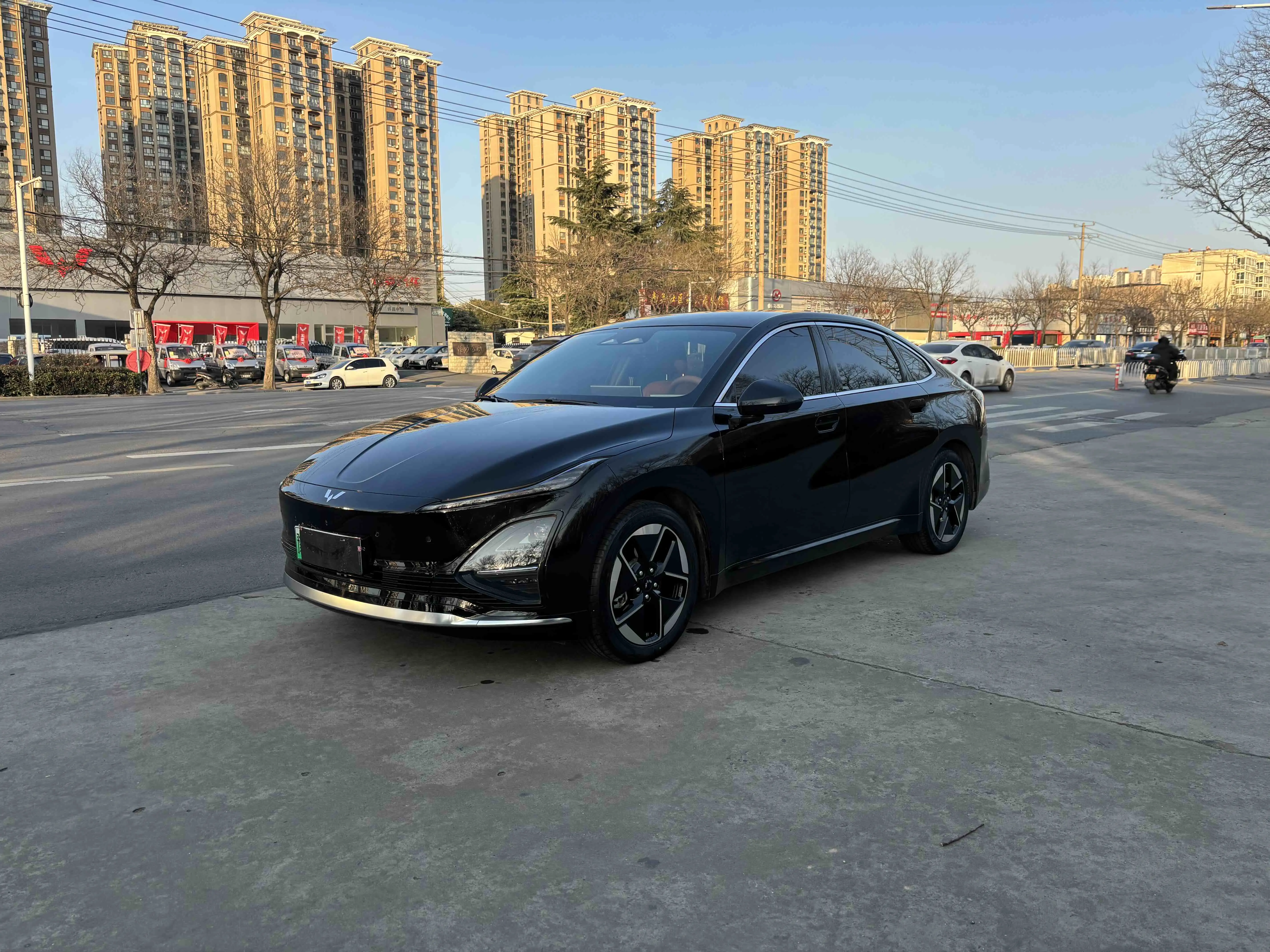 Wuling Starlight EV  из Китая