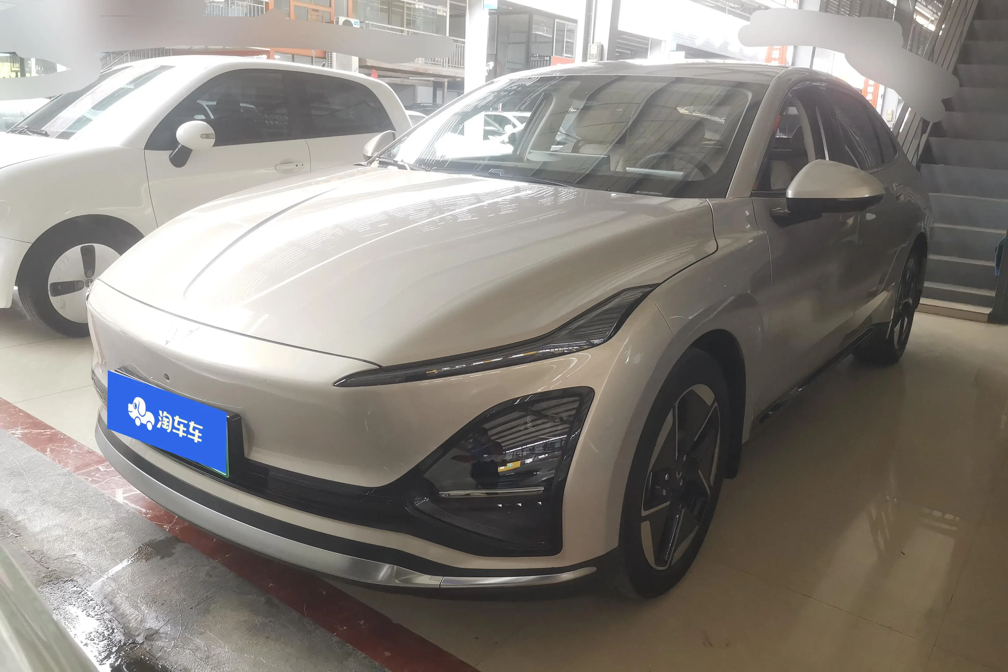 Wuling Starlight EV  из Китая