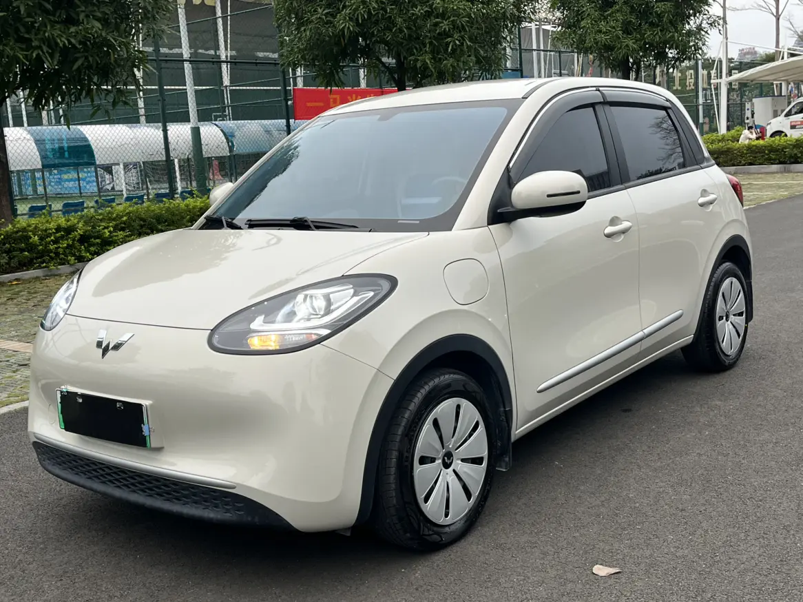 Wuling Bingo  из Китая