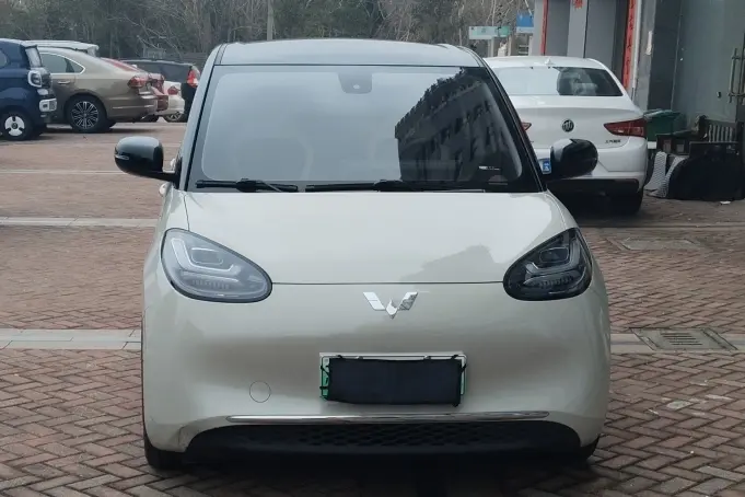 Wuling Bingo  из Китая