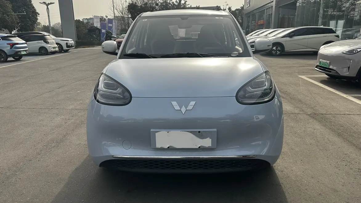 Wuling Bingo  из Китая
