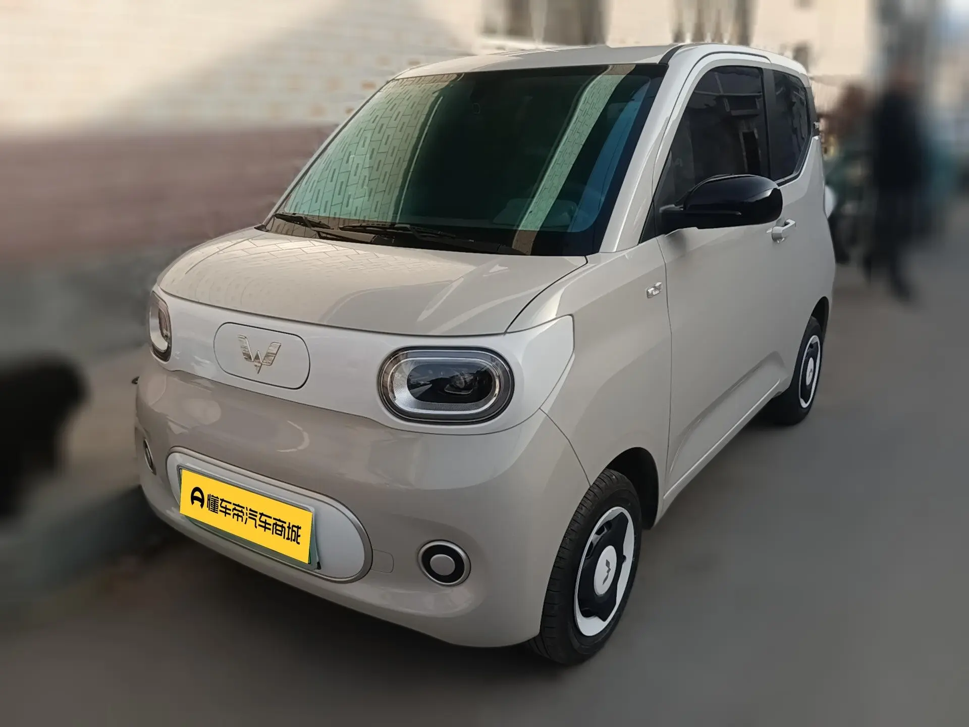 Wuling Hongguang MINIEV  из Китая