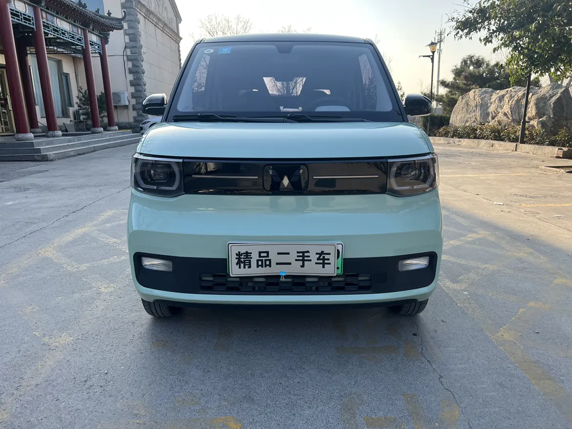 Wuling Hongguang MINIEV  из Китая