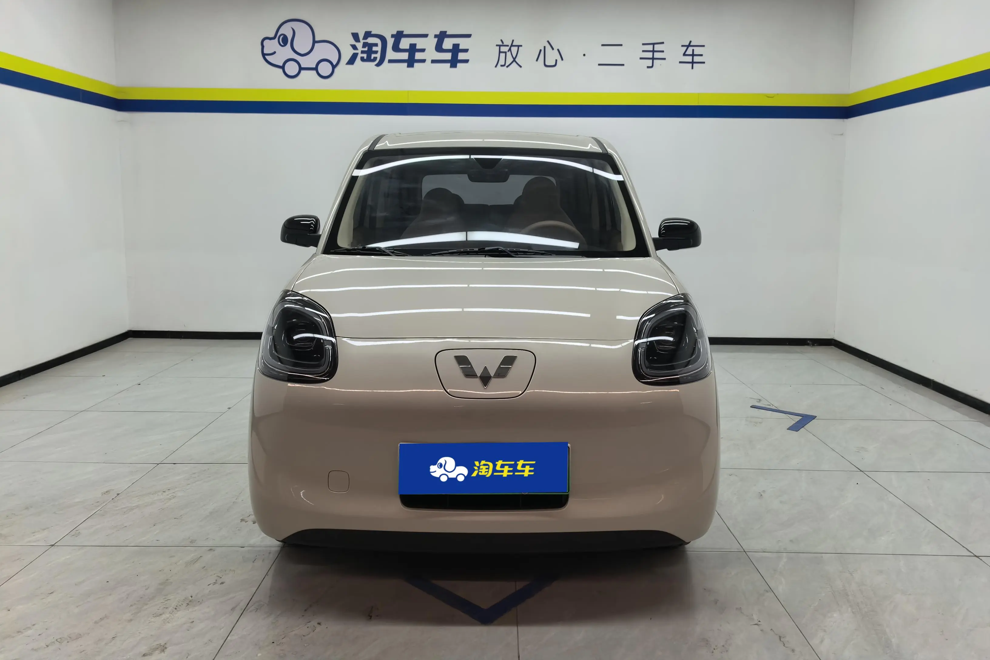 Wuling Hongguang MINIEV  из Китая