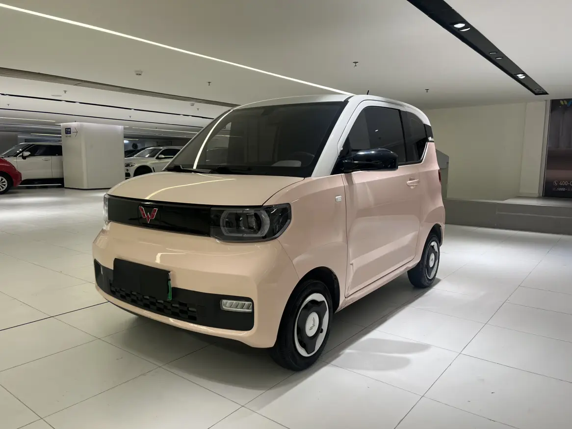 Wuling Hongguang MINIEV  из Китая