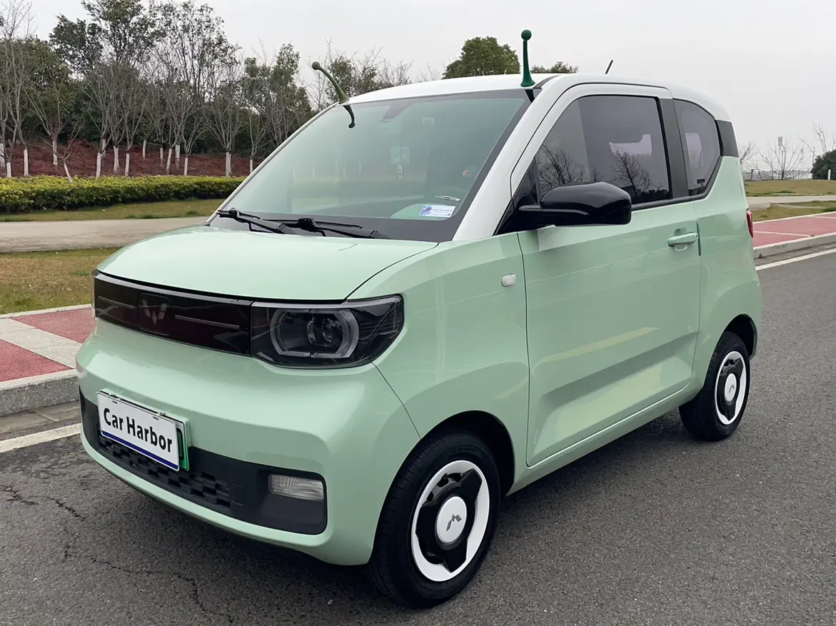 Wuling Hongguang MINIEV  из Китая